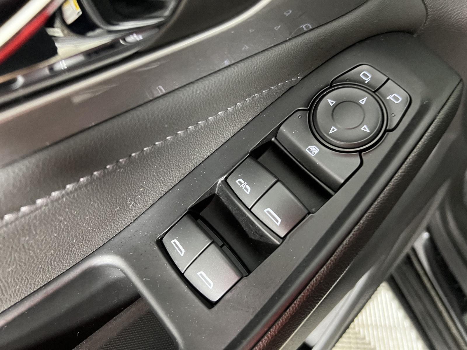Used 2023 Mosaic Black Metallic Chevrolet LT Cloth image 13