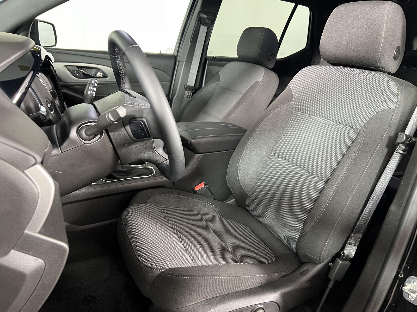 Used 2023 Mosaic Black Metallic Chevrolet LT Cloth image 15