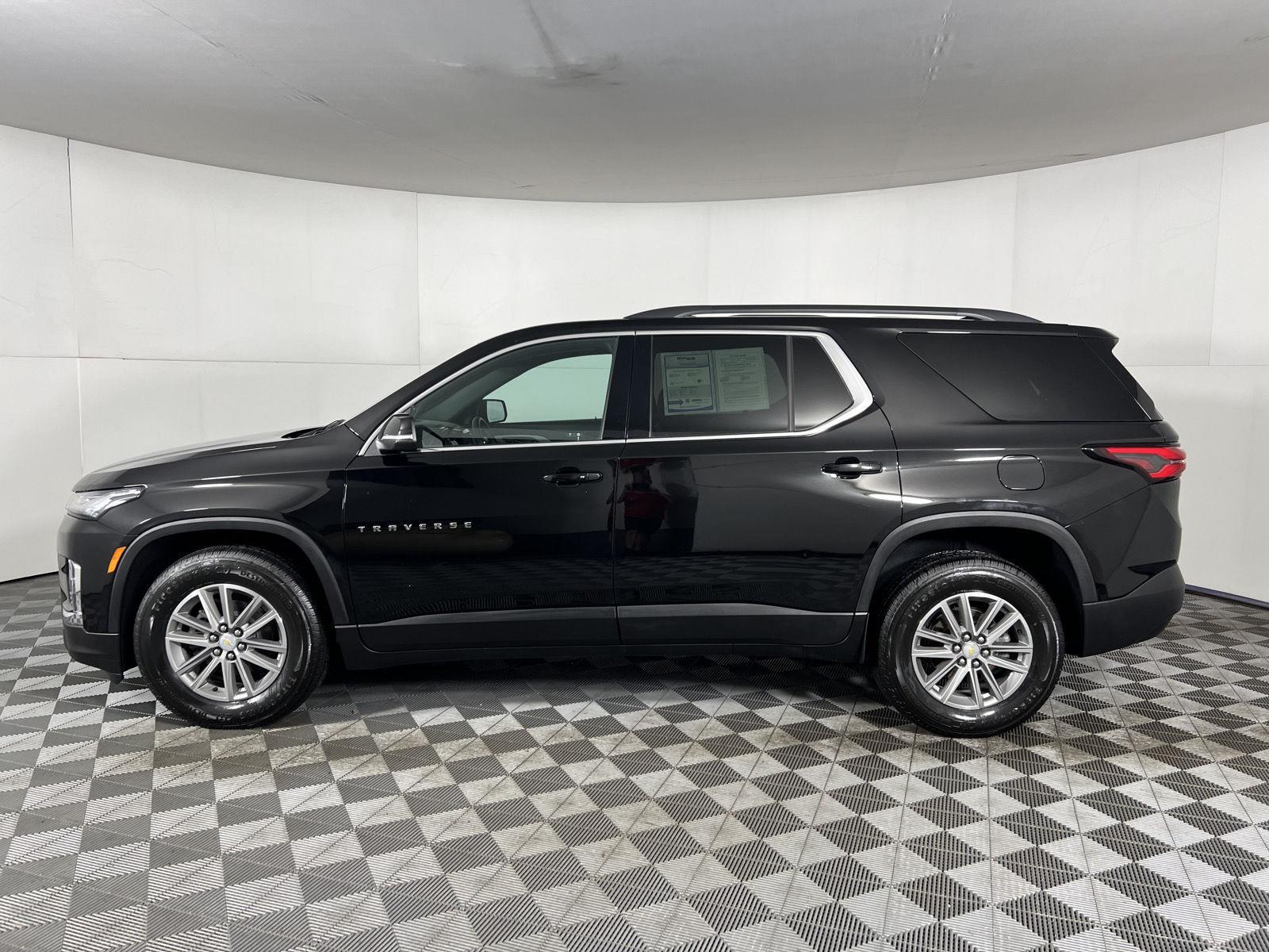 Used 2023 Mosaic Black Metallic Chevrolet LT Cloth image 16