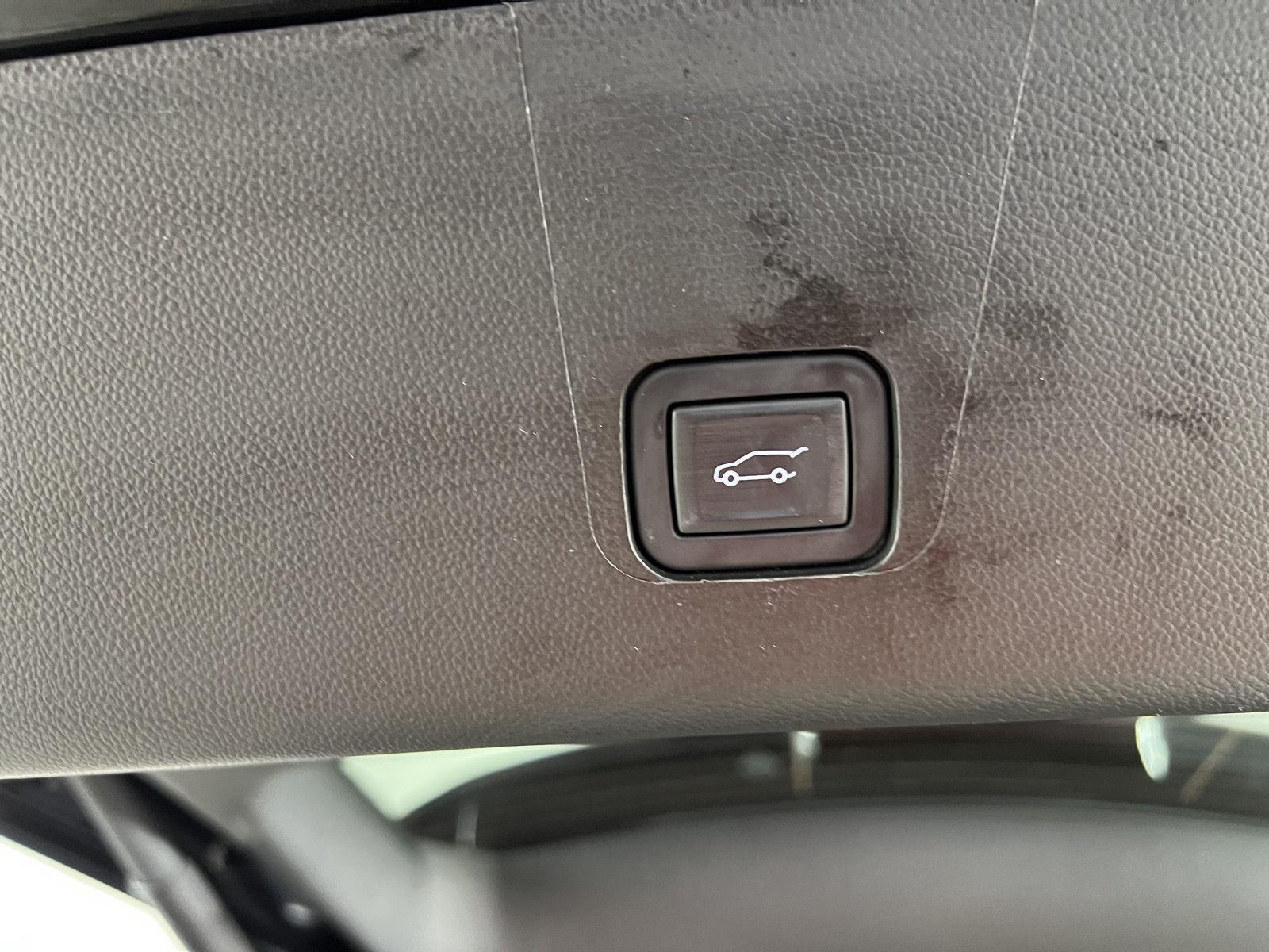Used 2023 Mosaic Black Metallic Chevrolet LT Cloth image 24