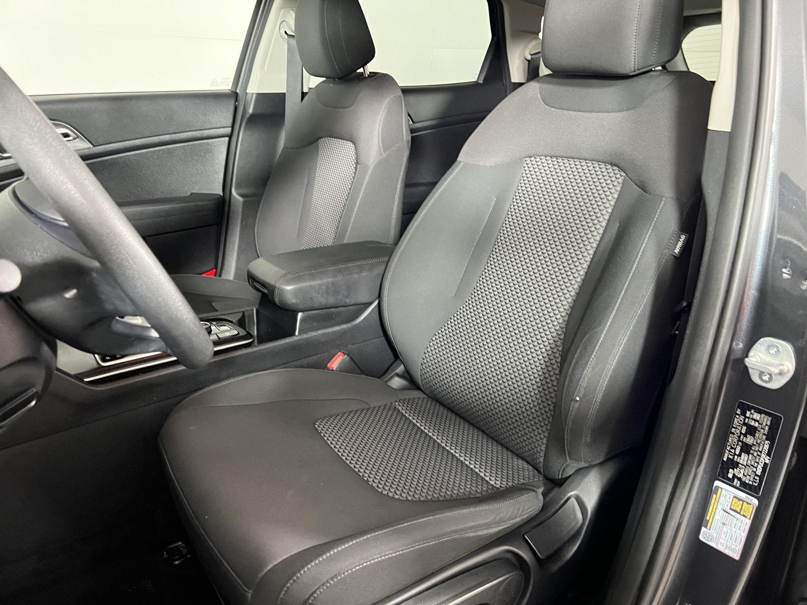 Used 2024 Gravity Gray Kia LX image 15