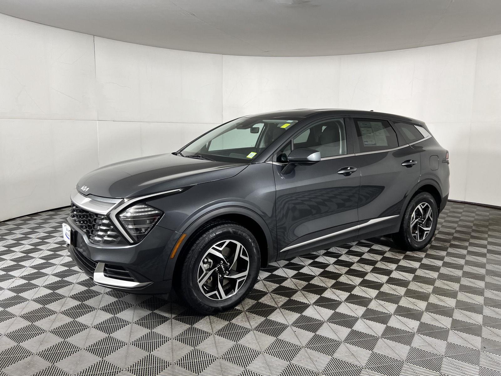 Used 2024 Gravity Gray Kia LX image 25