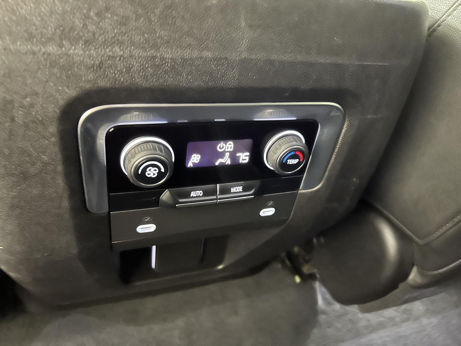 Used 2024 Gravity Gray Kia LX image 22