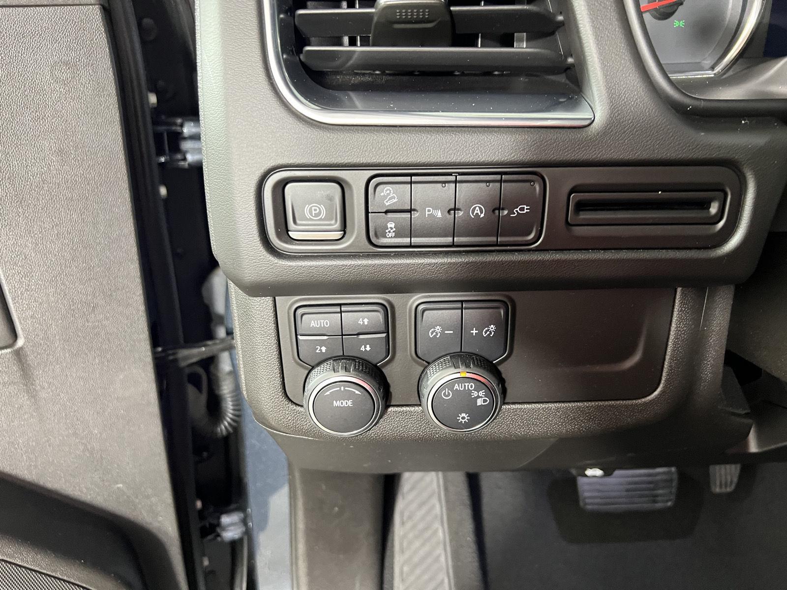 Used 2024 Gravity Gray Kia LX image 43