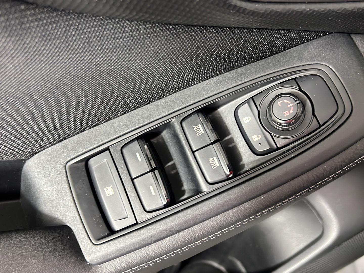 Used 2021 Ice Silver Metallic Subaru Premium image 21