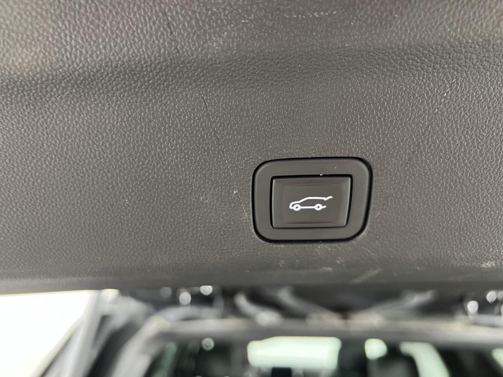Used 2023 Black Chevrolet LT image 8