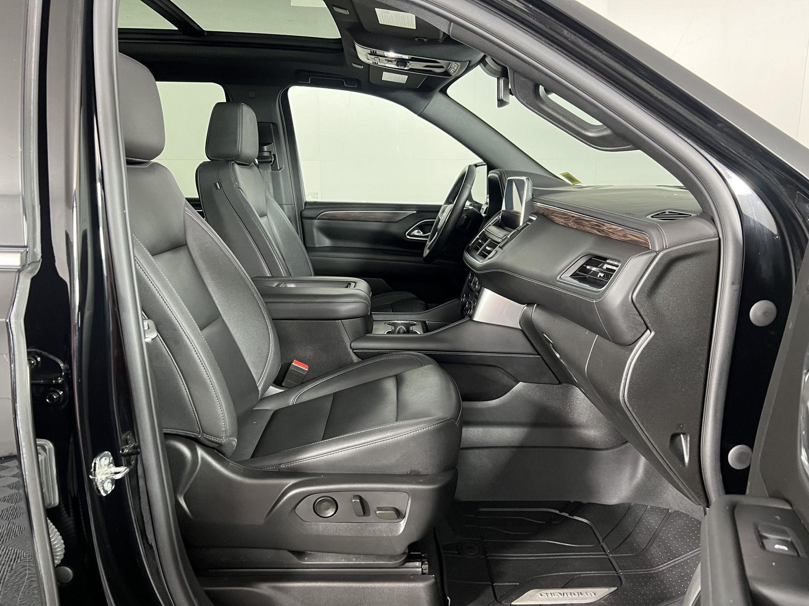 Used 2023 Black Chevrolet LT image 9