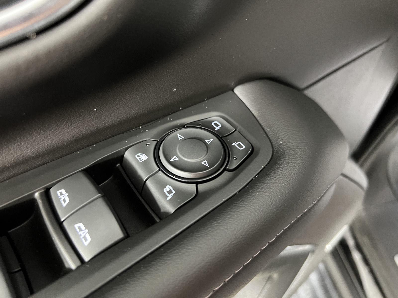 Used 2023 Black Chevrolet LT image 18