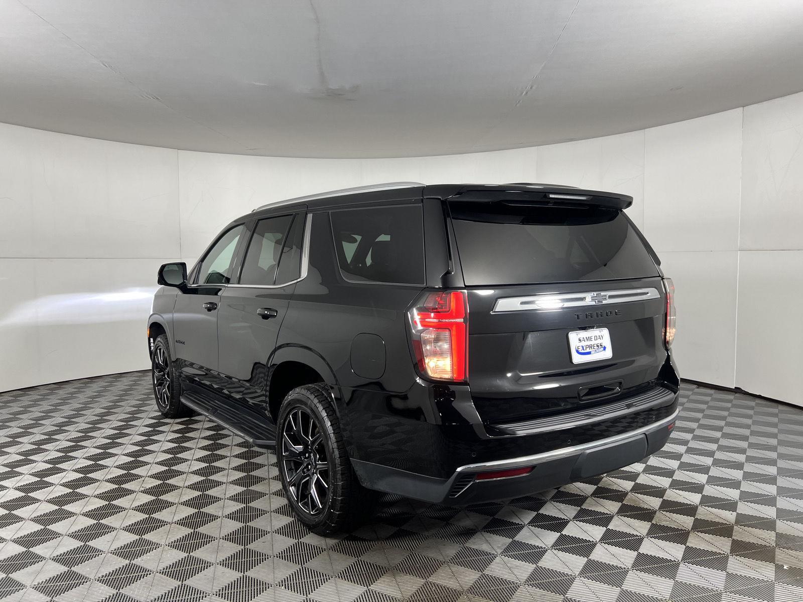 Used 2023 Black Chevrolet LT image 4