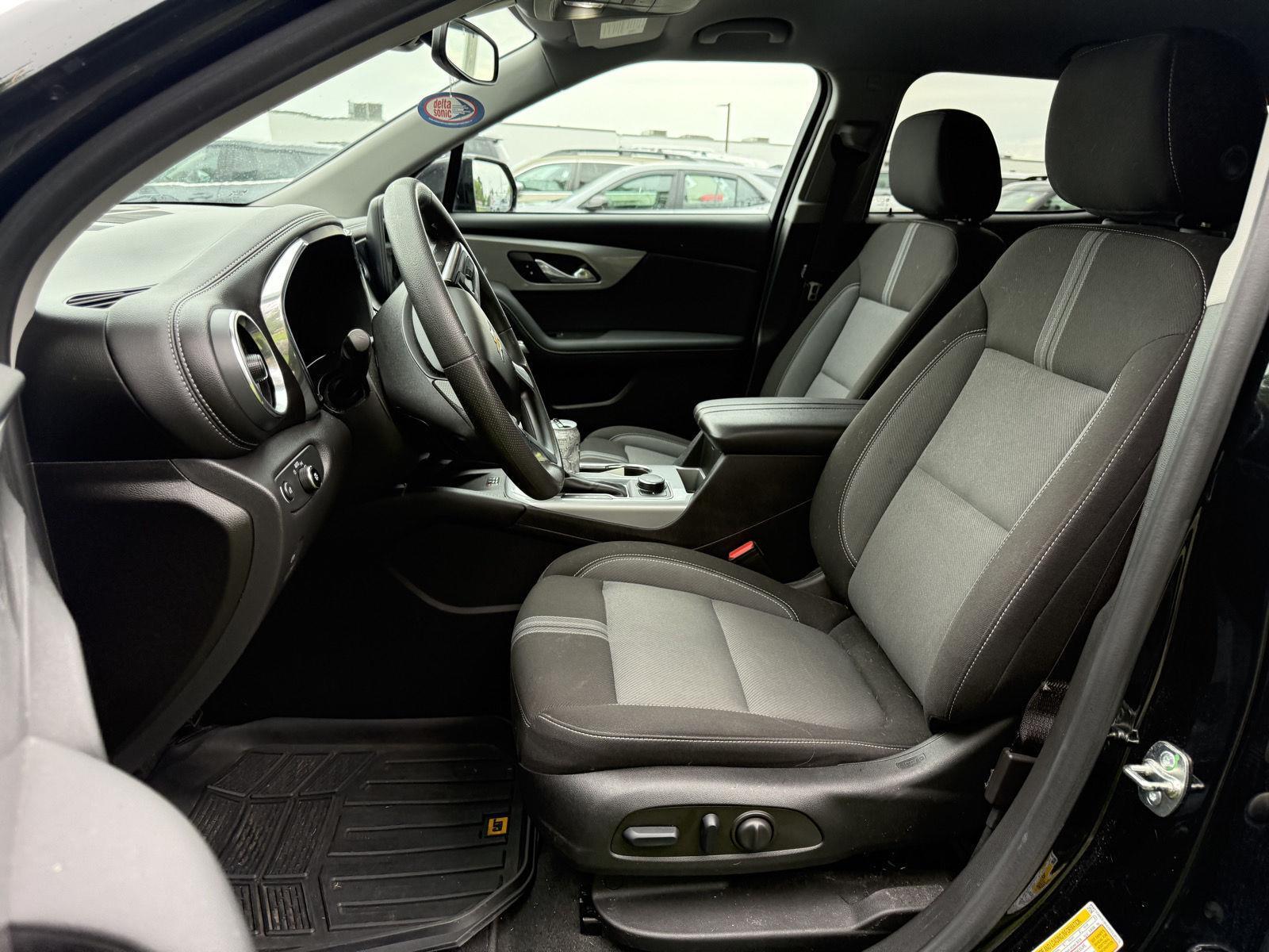 Used 2024 Black Chevrolet LT image 4