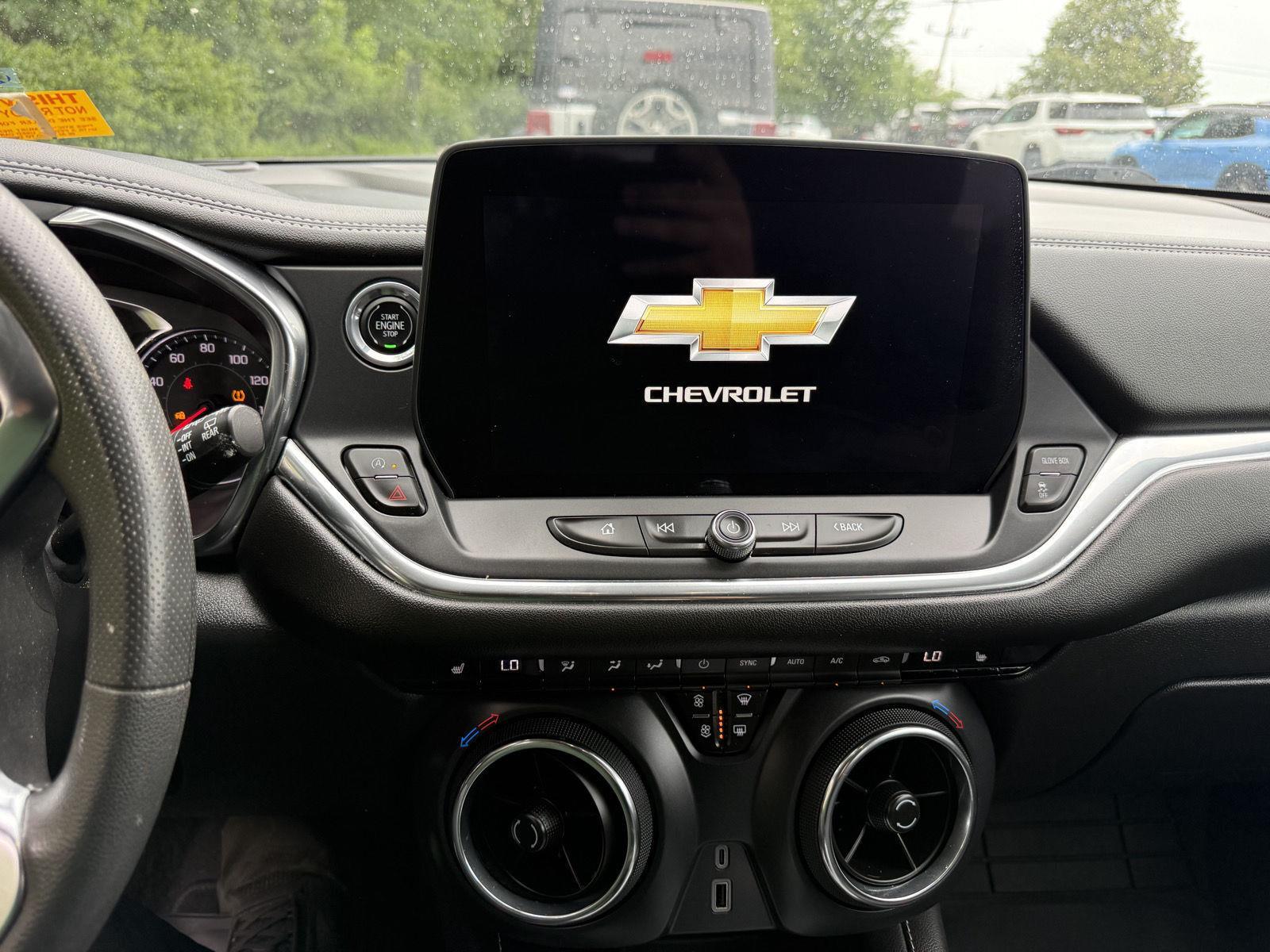 Used 2024 Black Chevrolet LT image 5