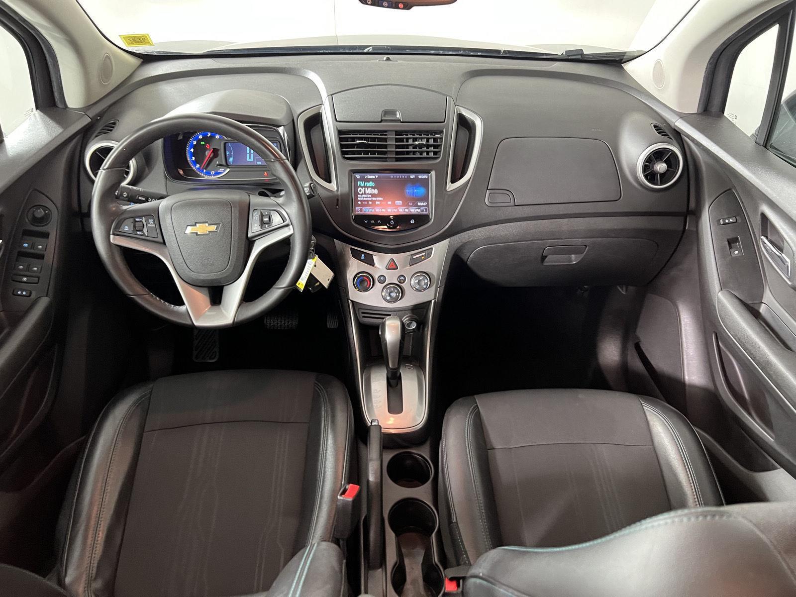 Used 2016 Cyber Gray Metallic Chevrolet LT image 6