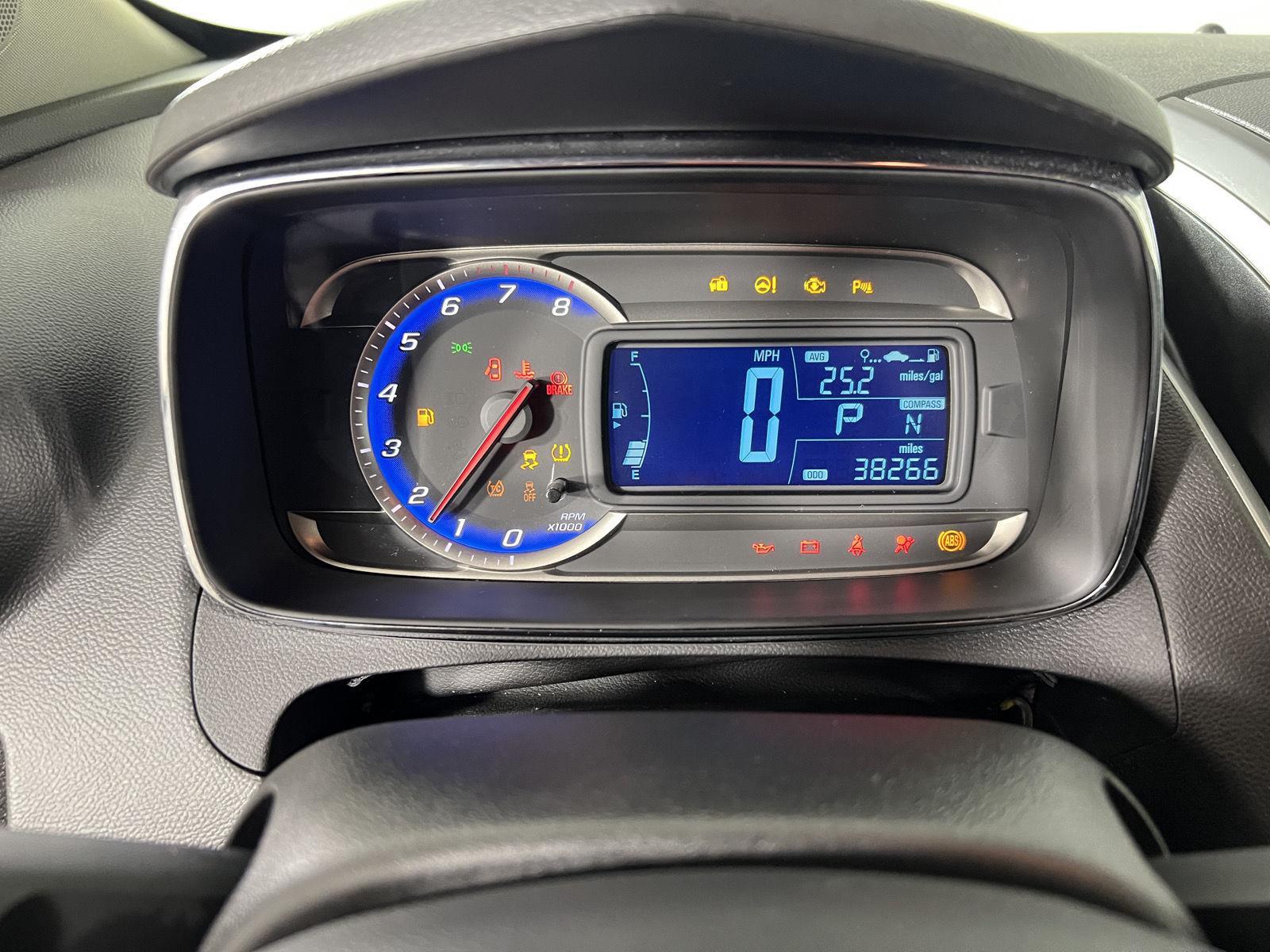 Used 2016 Cyber Gray Metallic Chevrolet LT image 12