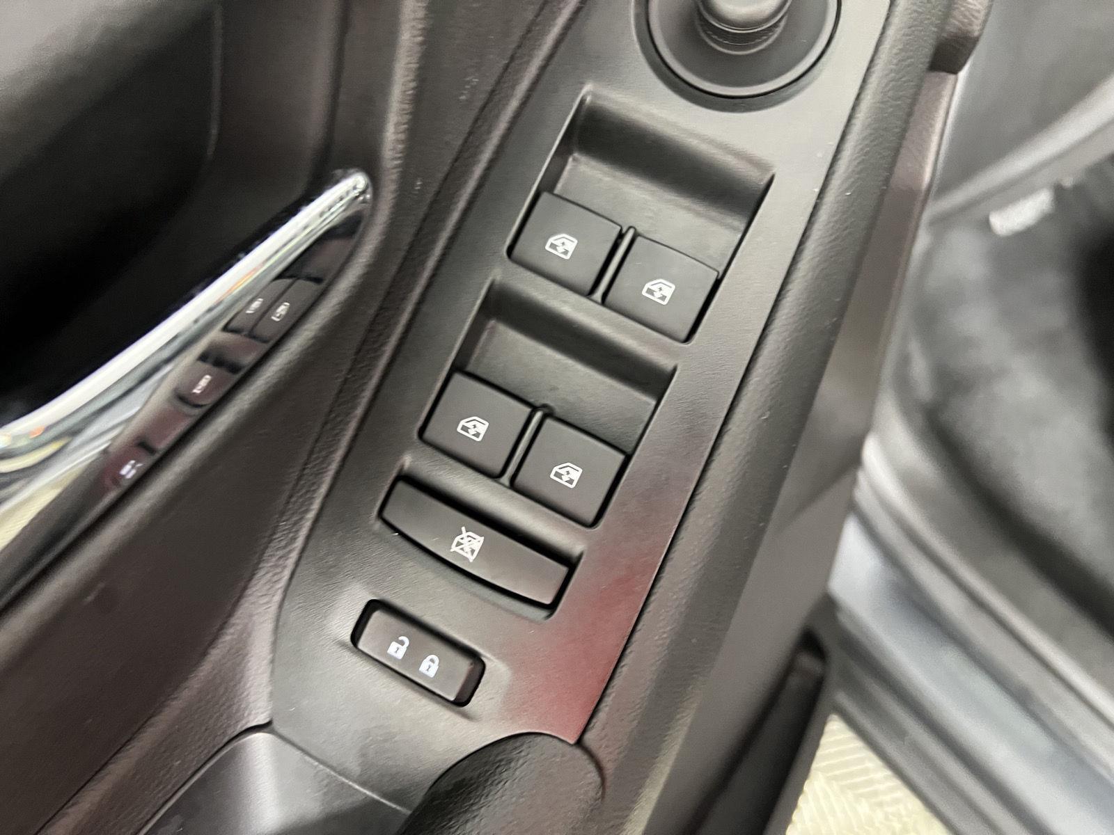 Used 2016 Cyber Gray Metallic Chevrolet LT image 14