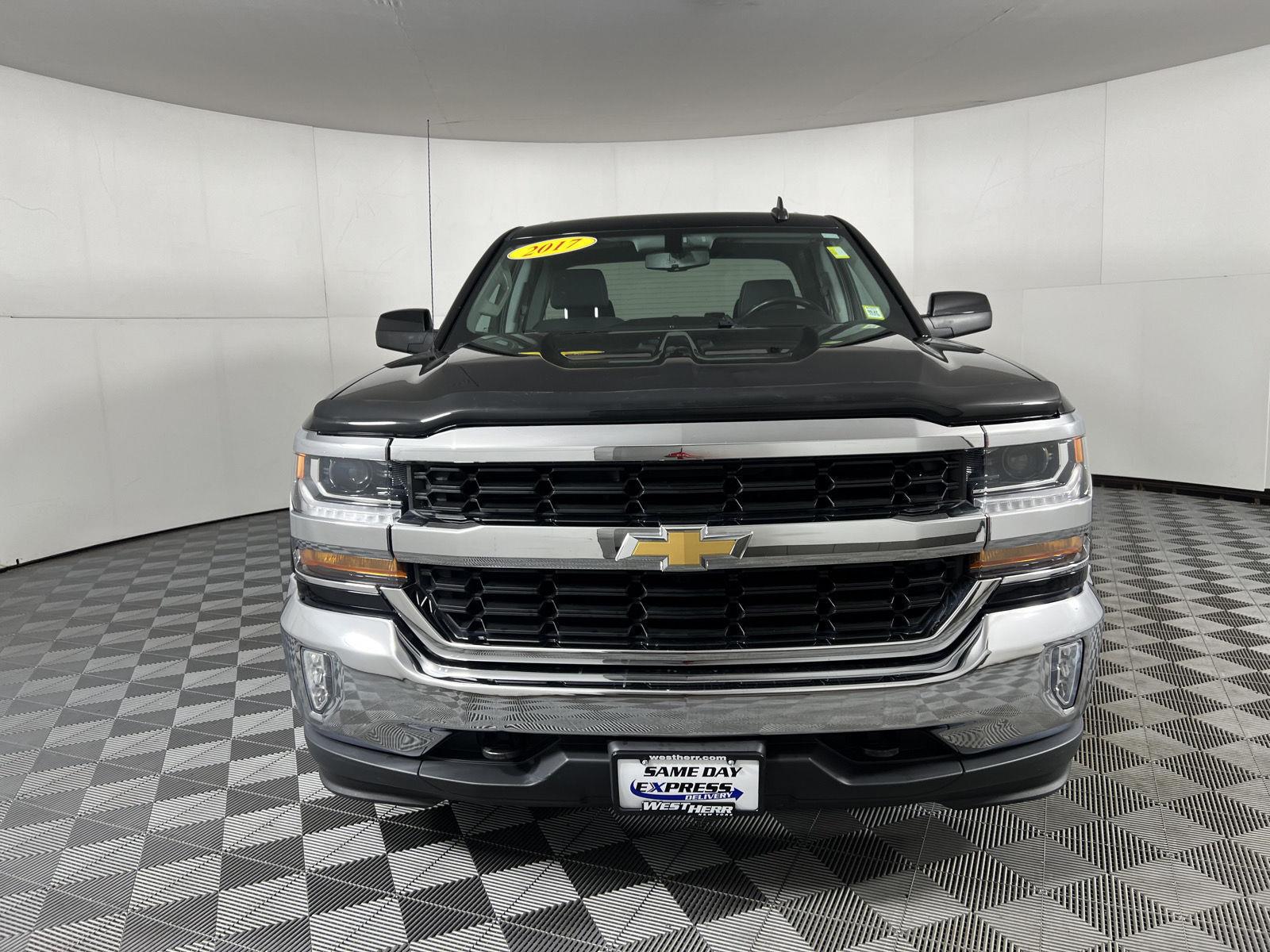 Used 2017 Black Chevrolet LT image 16