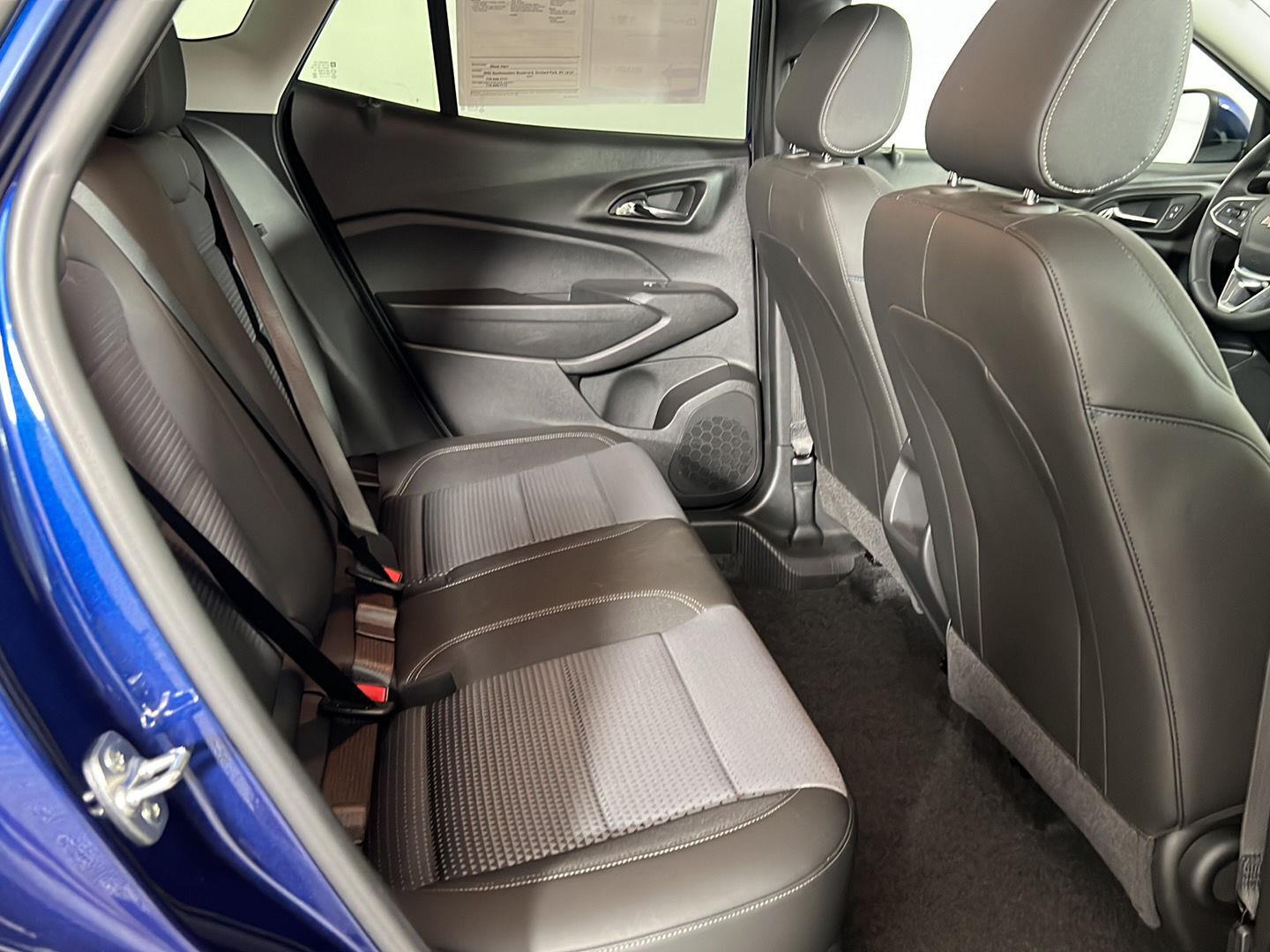 Used 2024 Blue Glow Metallic Chevrolet LT image 17