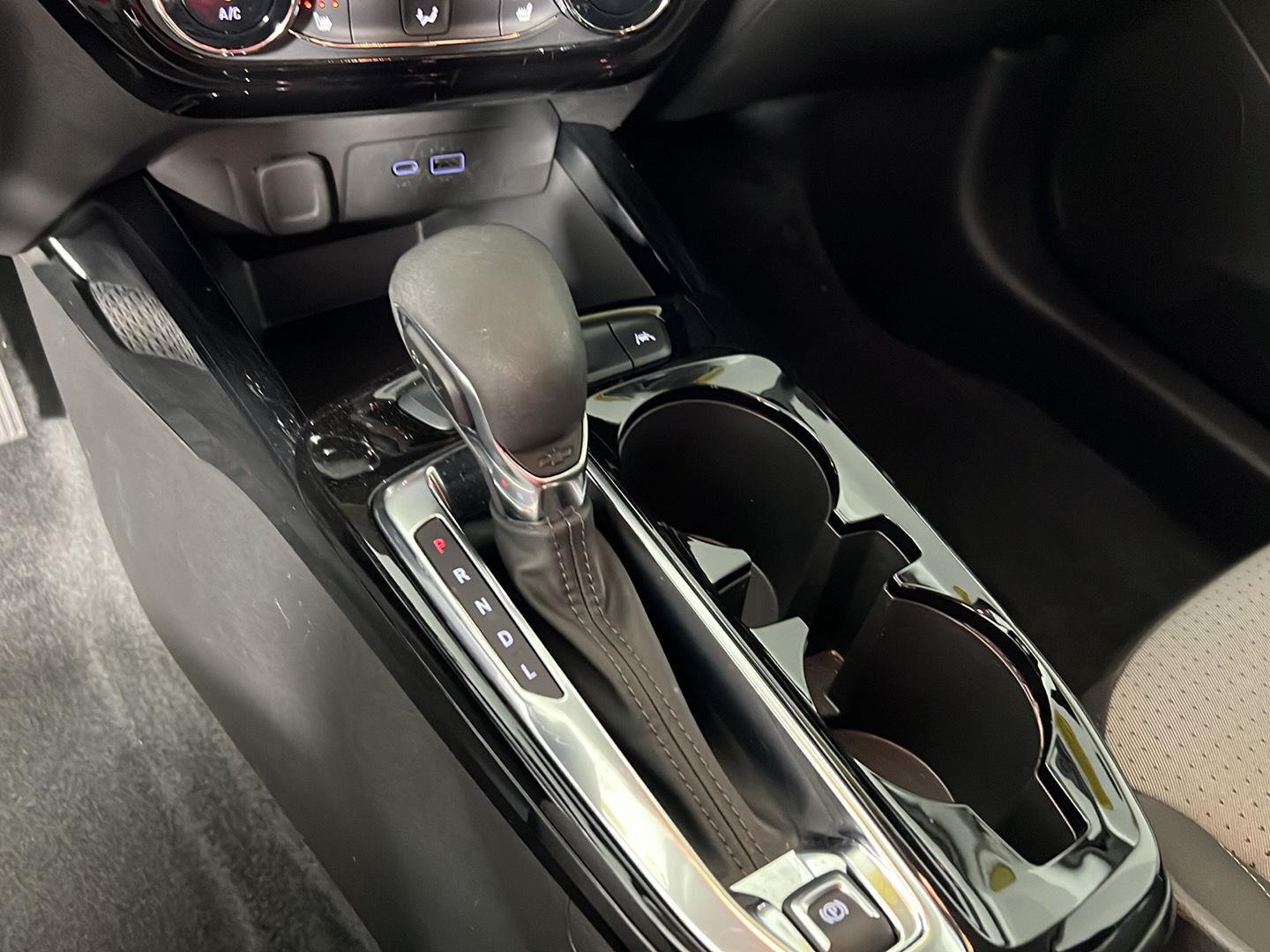 Used 2024 Blue Glow Metallic Chevrolet LT image 33