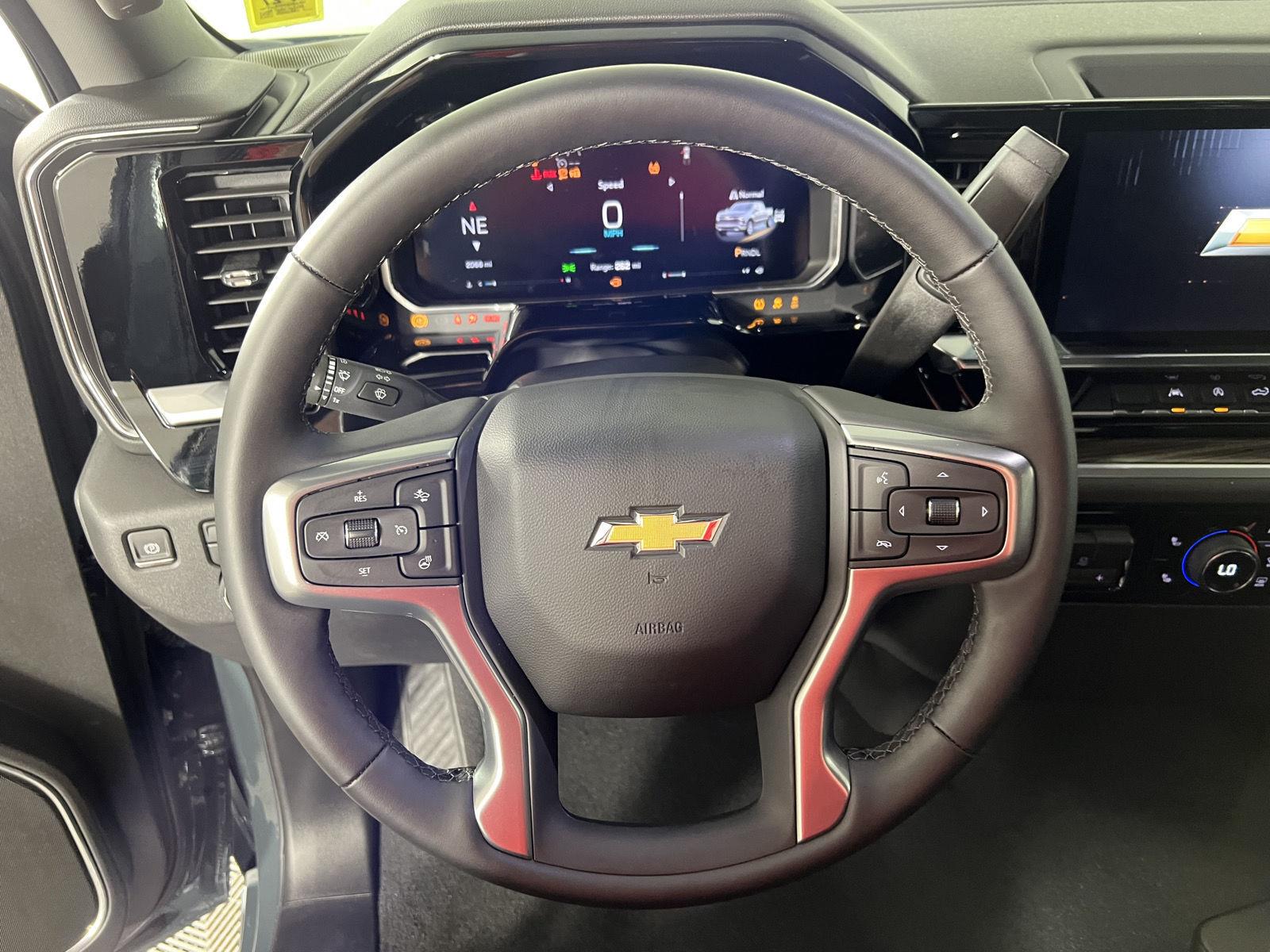 Used 2026 Cypress Gray Chevrolet LT image 25