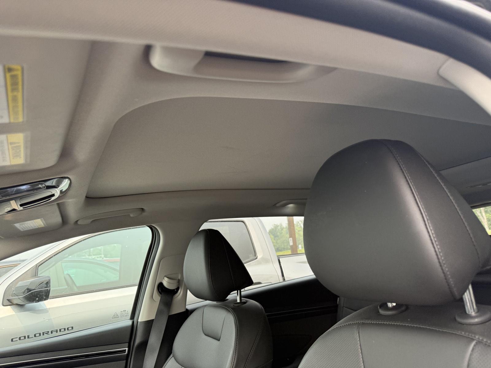 Used 2024 Amazon Gray Hyundai SEL Convenience image 8