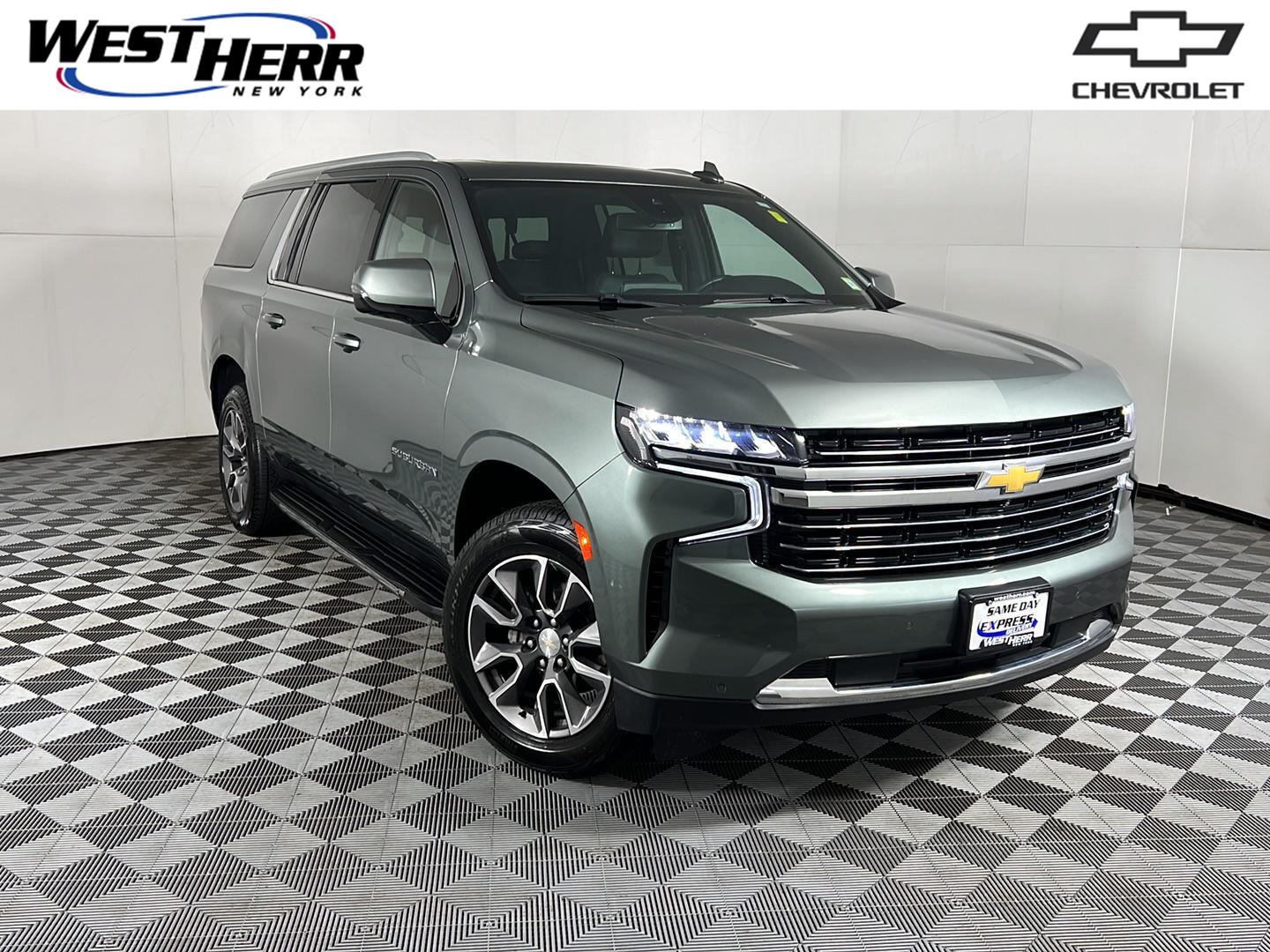  2023 Chevrolet Suburban LT 4WD   