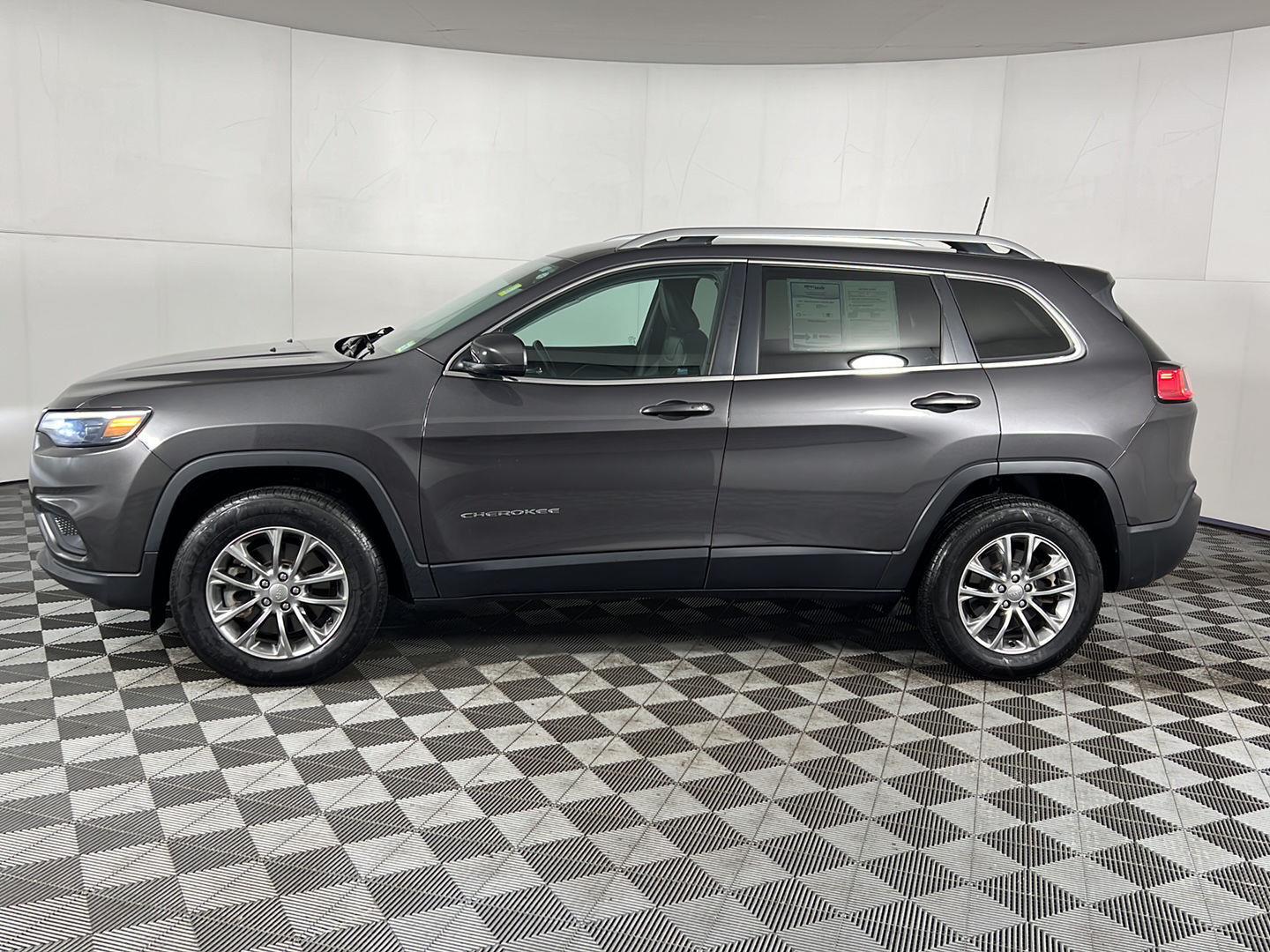 Used 2021 Gy Jeep Latitude plus image 13