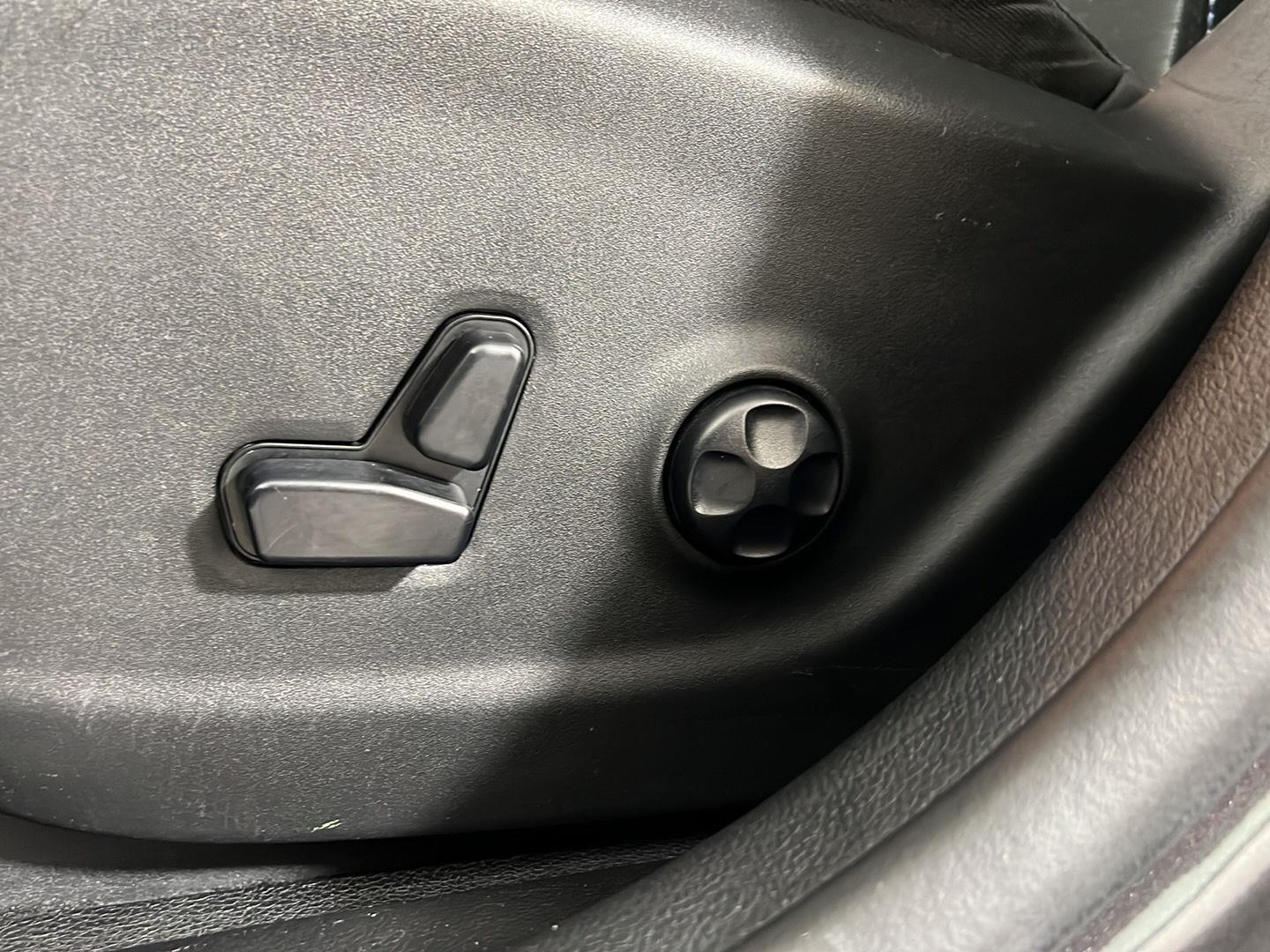 Used 2021 Gy Jeep Latitude plus image 15