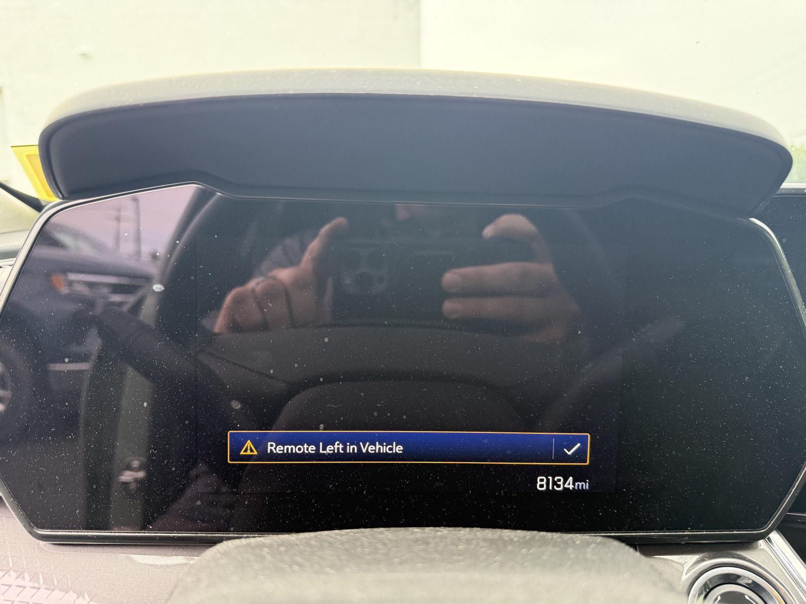 Used 2025 Cacti Green Chevrolet ACTIV image 13