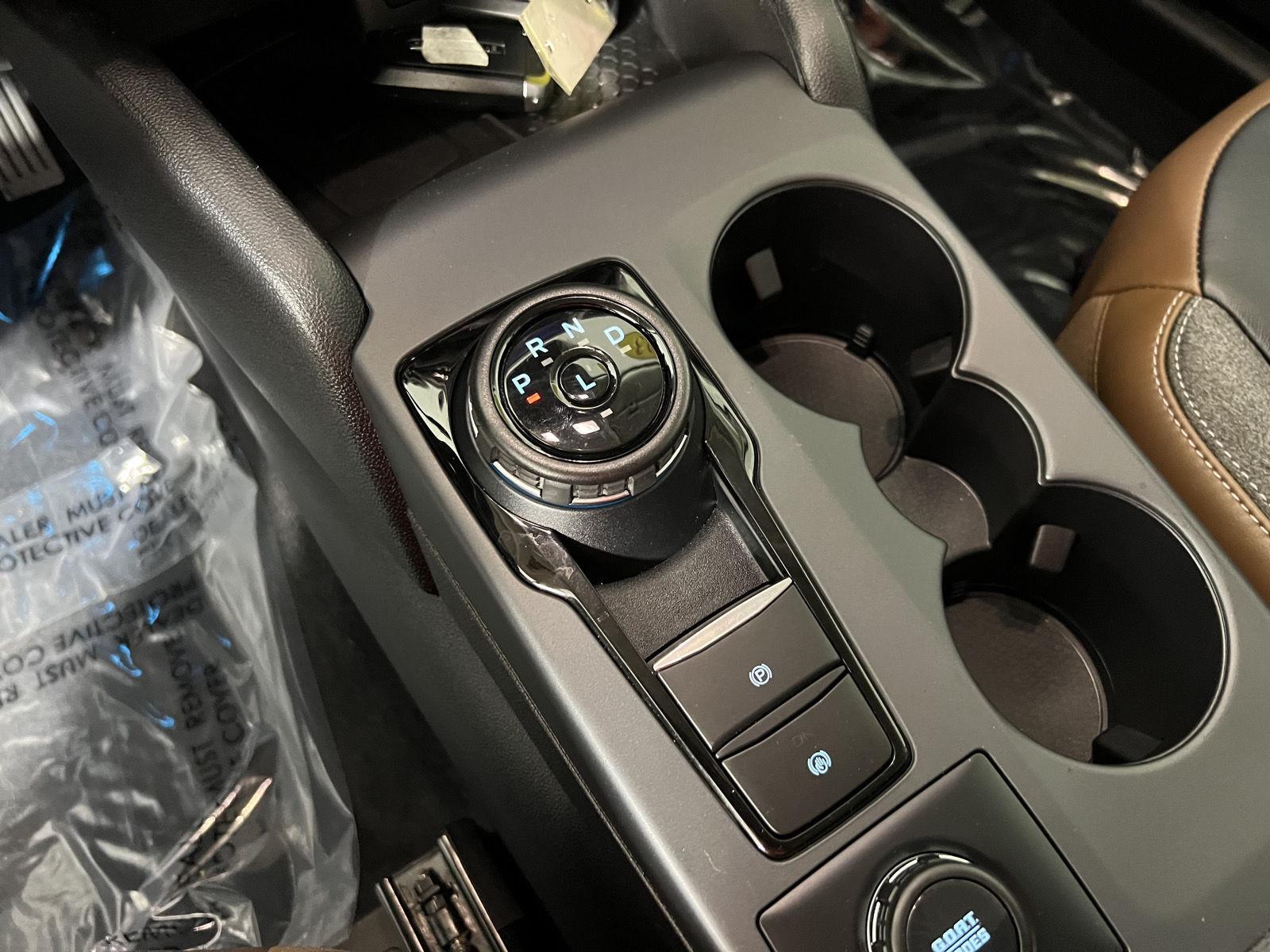Used 2023 Iconic Silver Ford Outer Banks image 18