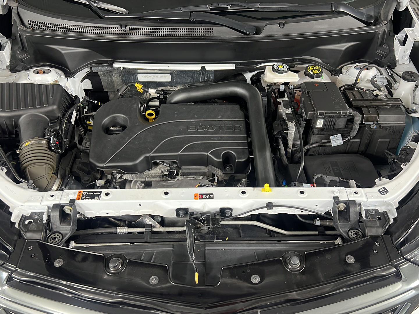 Used 2024 Summit White Chevrolet RS image 22