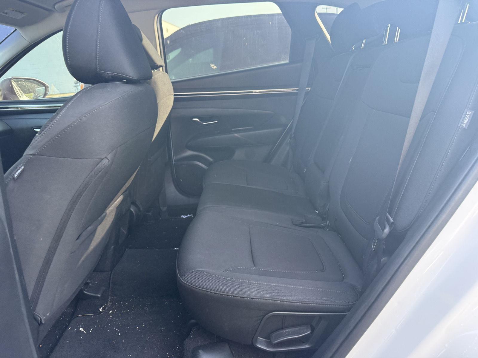 Used 2024 White Pearl Hyundai SE image 6