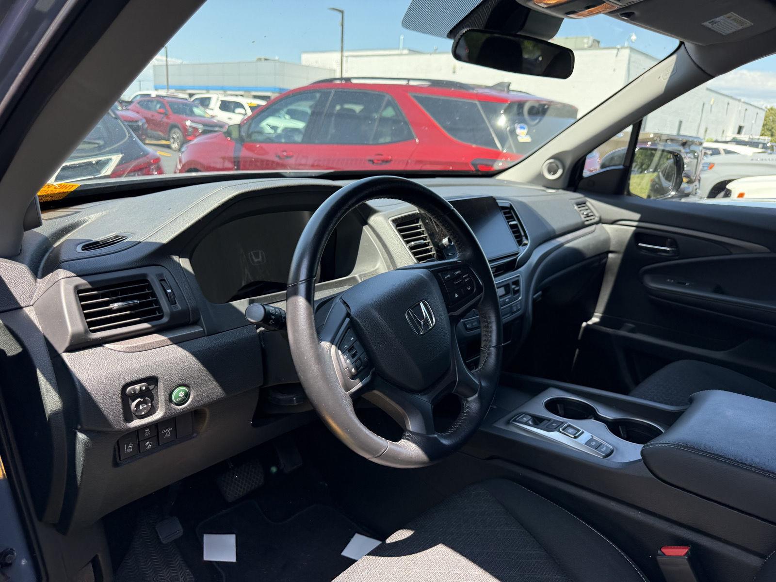 Used 2024 Sonic Gray Pearl Honda Sport image 10