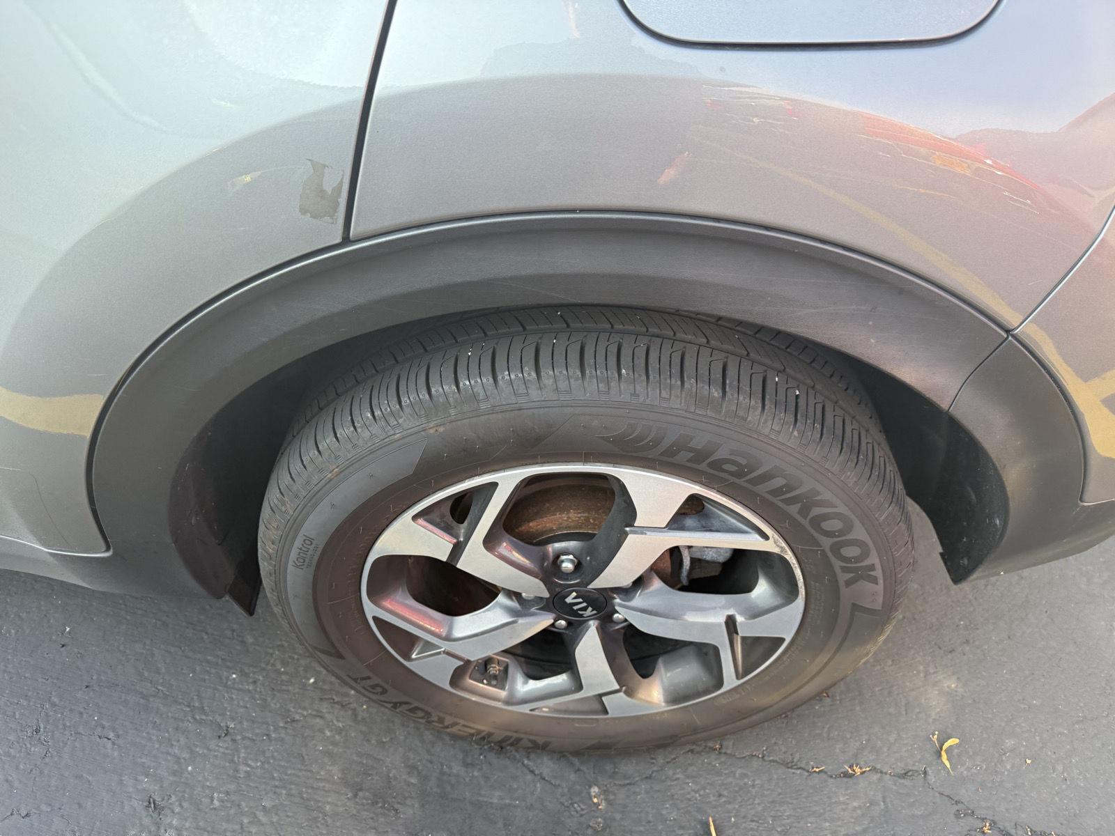 Used 2020 Steel Gray Kia LX image 4