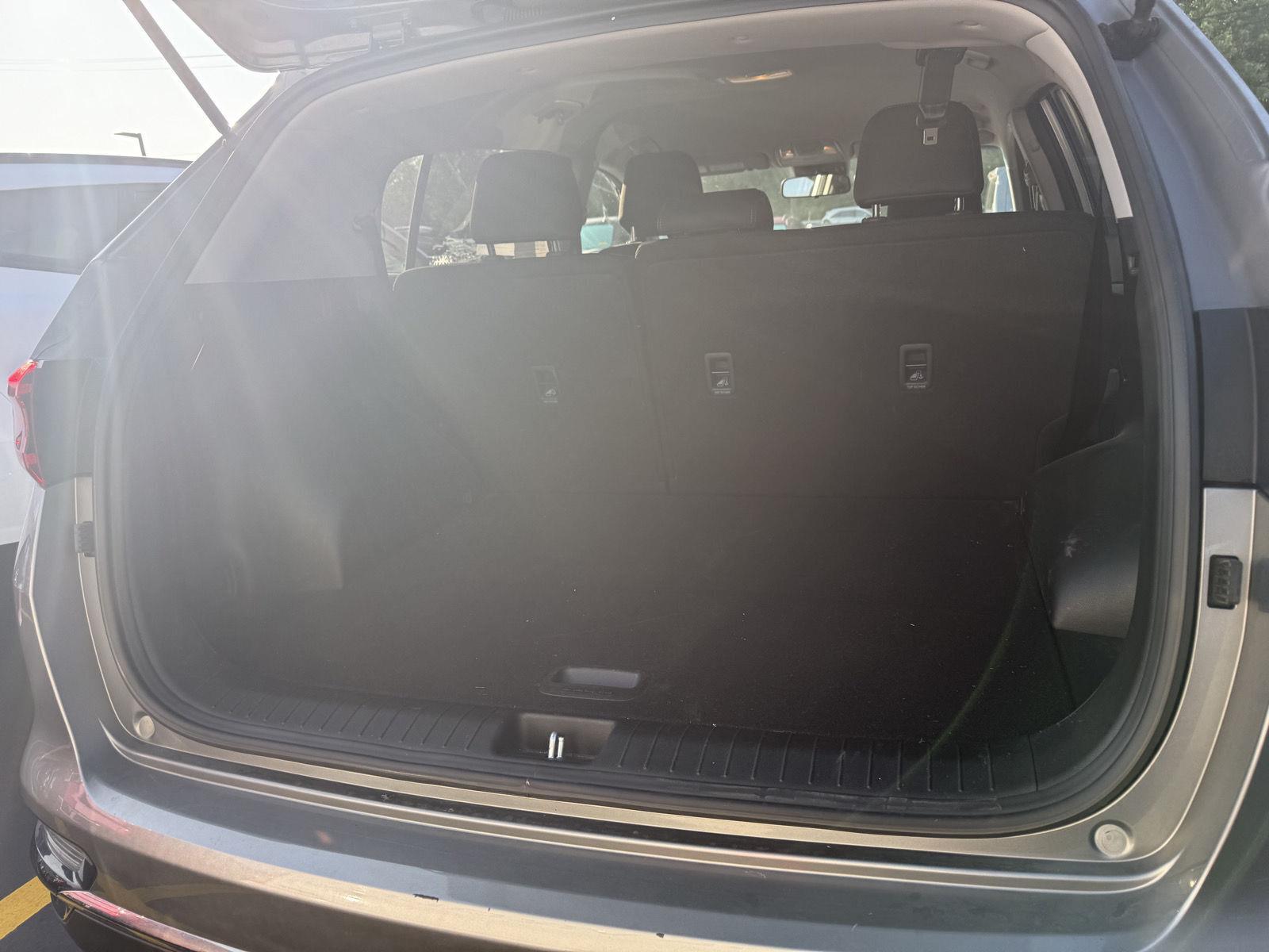 Used 2020 Steel Gray Kia LX image 7