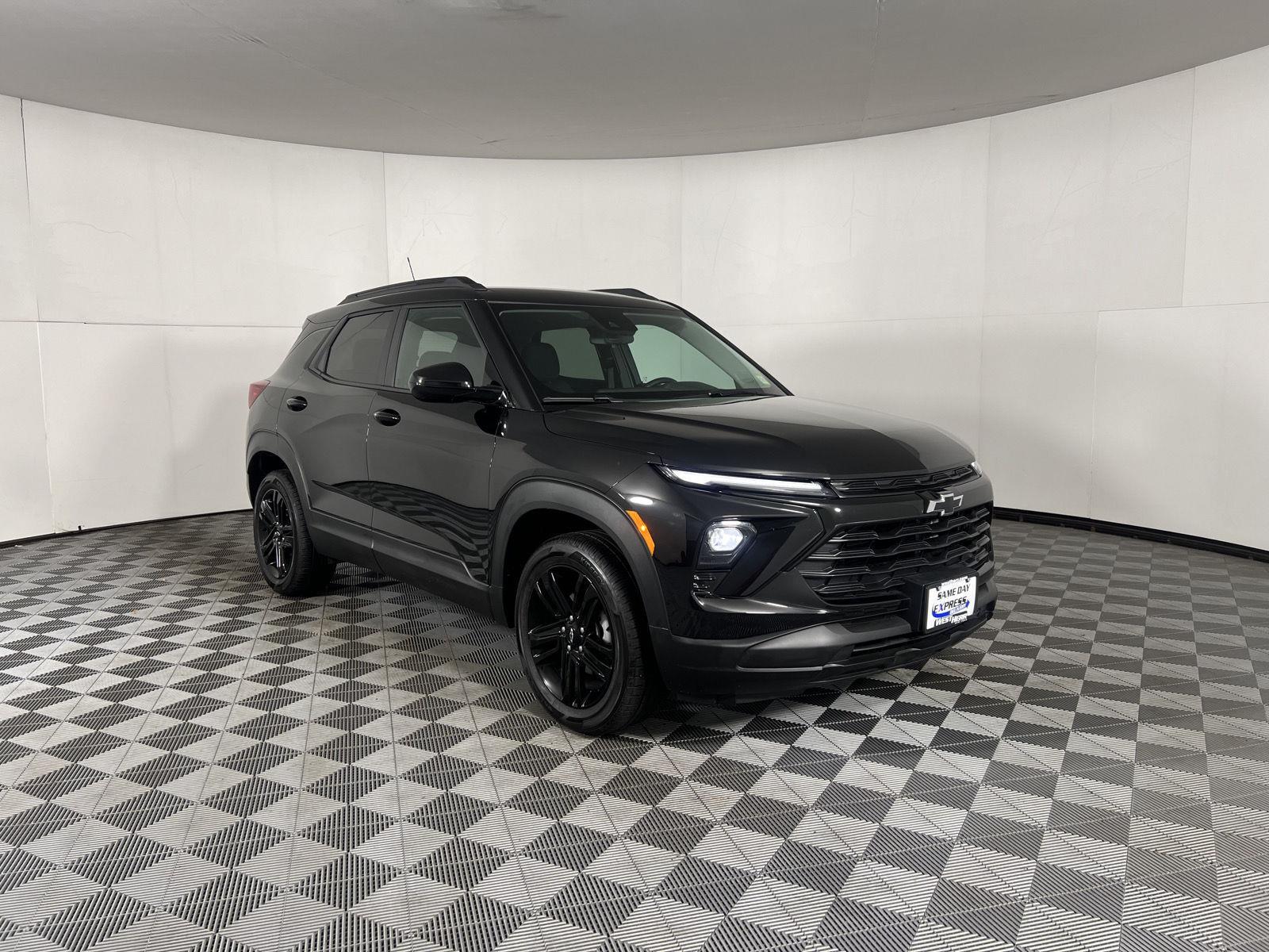 New 2026 Mosaic Black Metallic Chevrolet LT image 43