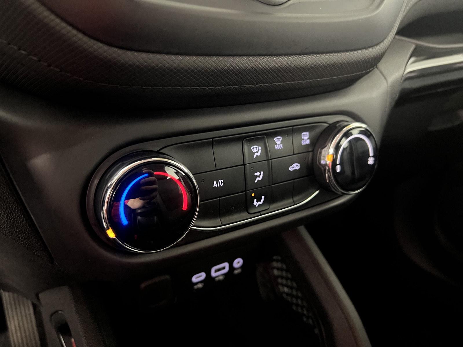 Used 2021 Summit White Chevrolet LS image 6