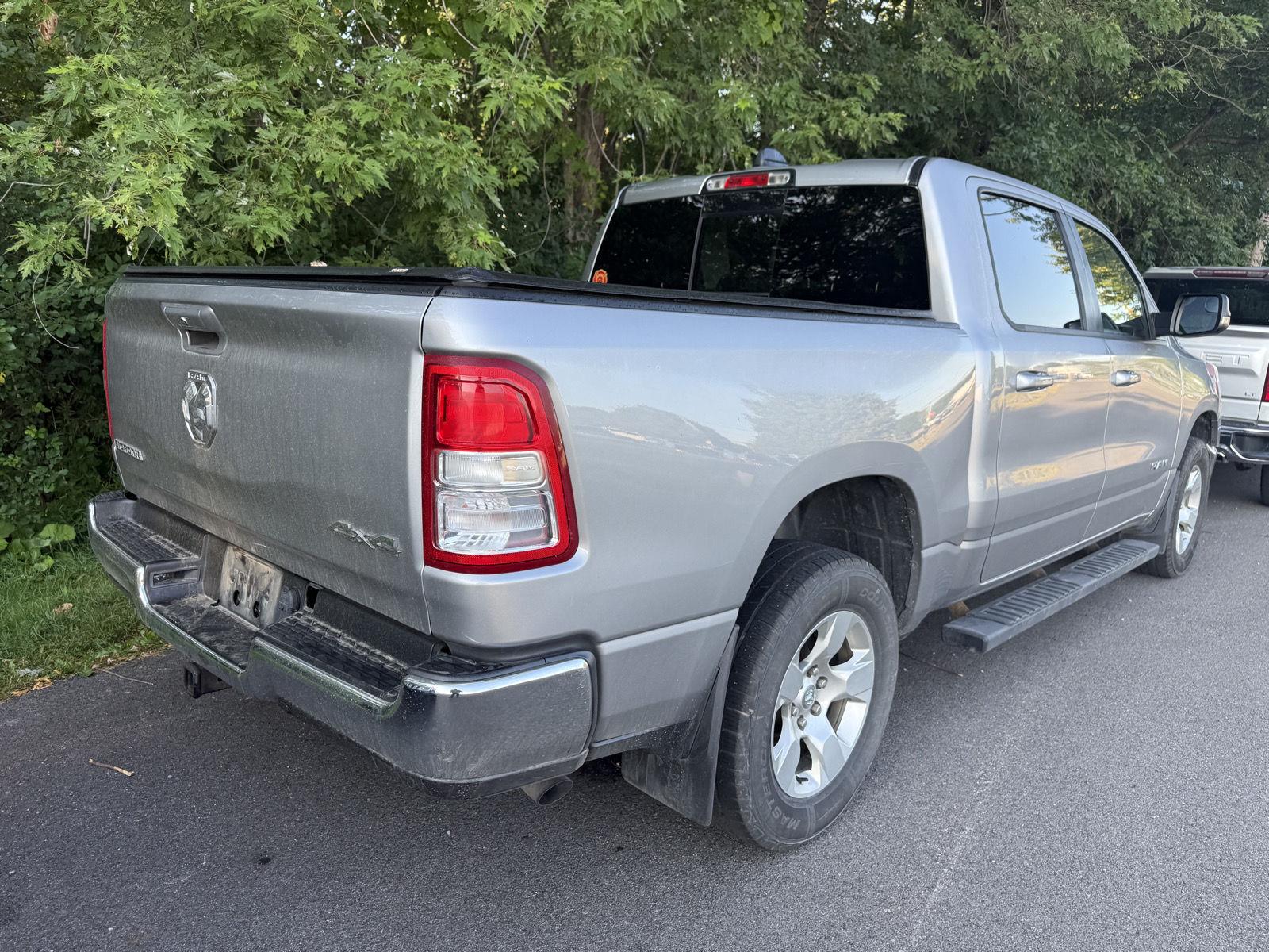 Used 2022 Billet Silver Metallic Clearcoat Ram Big Horn image 9