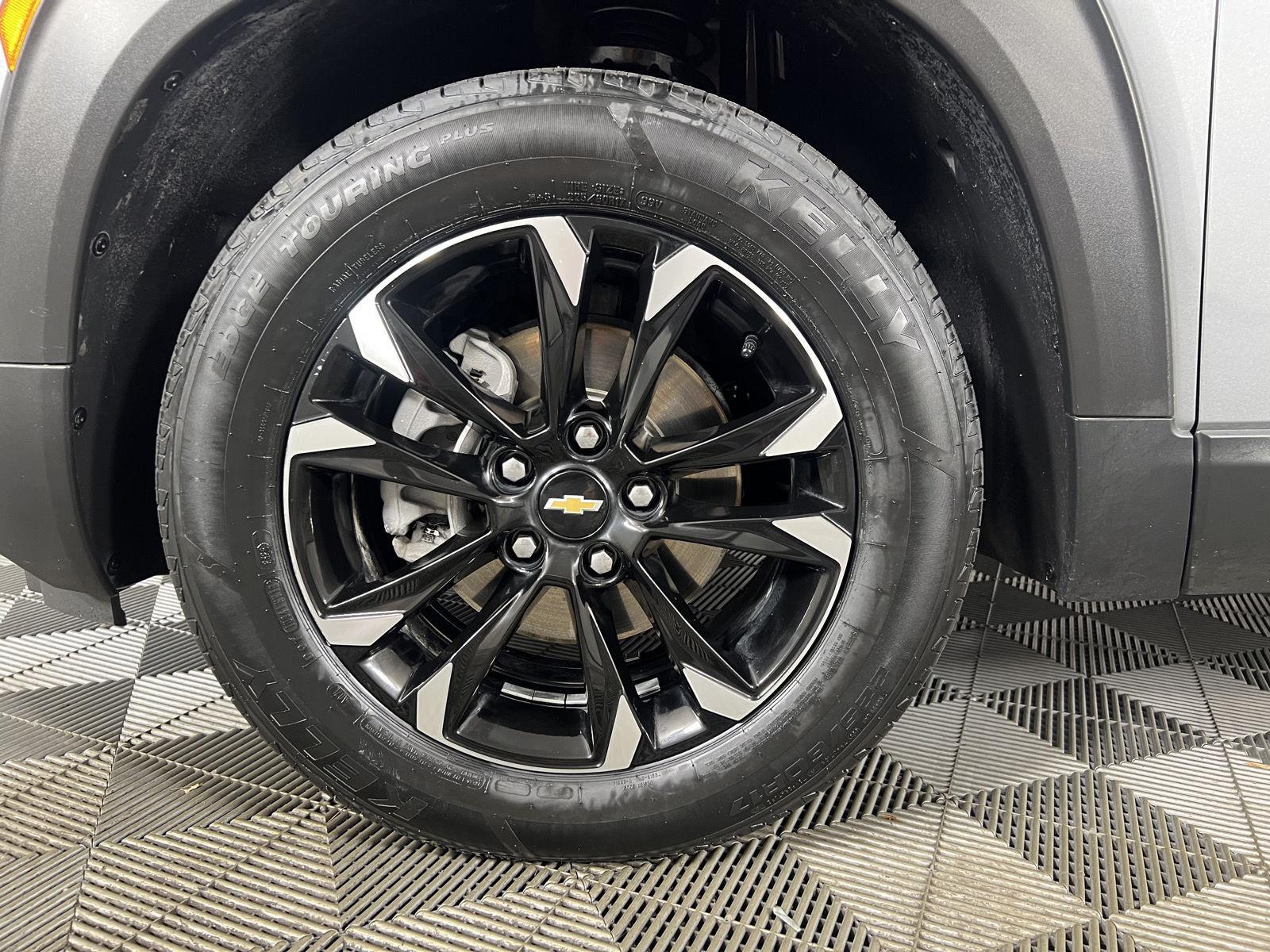 Used 2023 Sterling Gray Metallic Chevrolet LT image 23