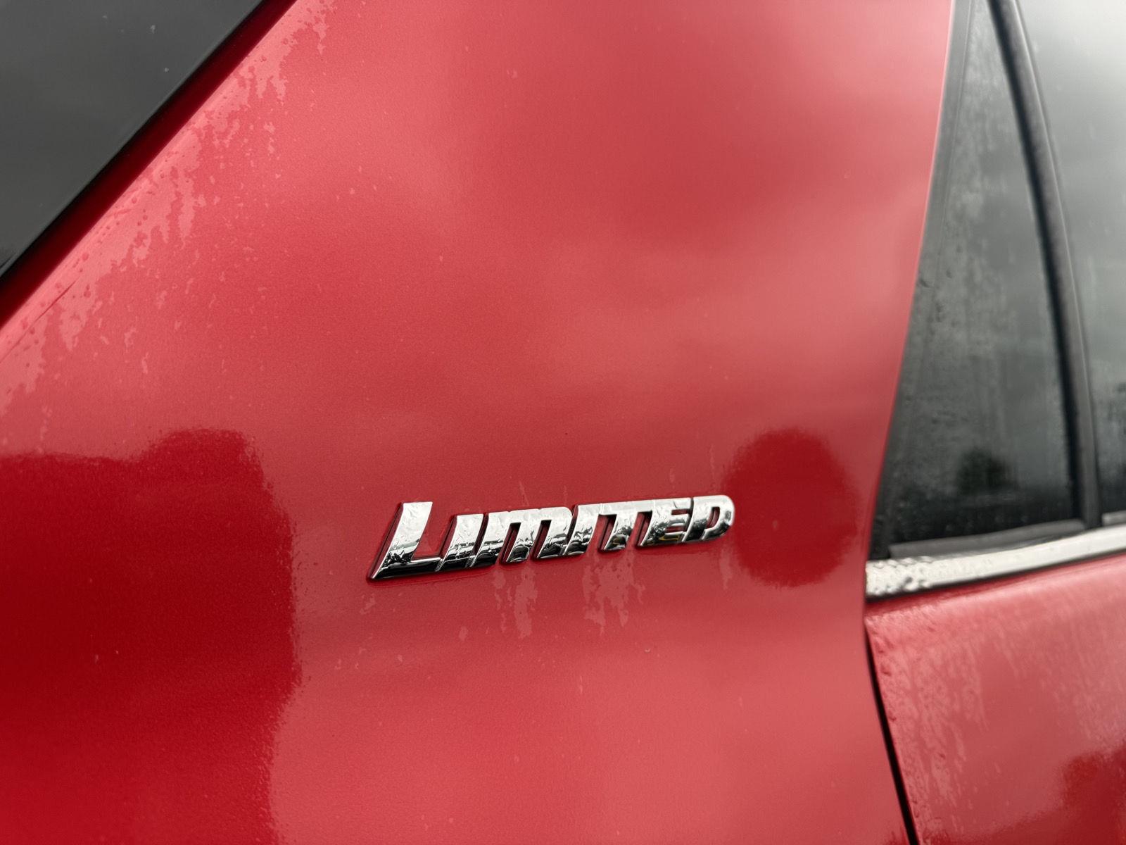 Used 2021 Barcelona Red Metallic Toyota Limited image 4