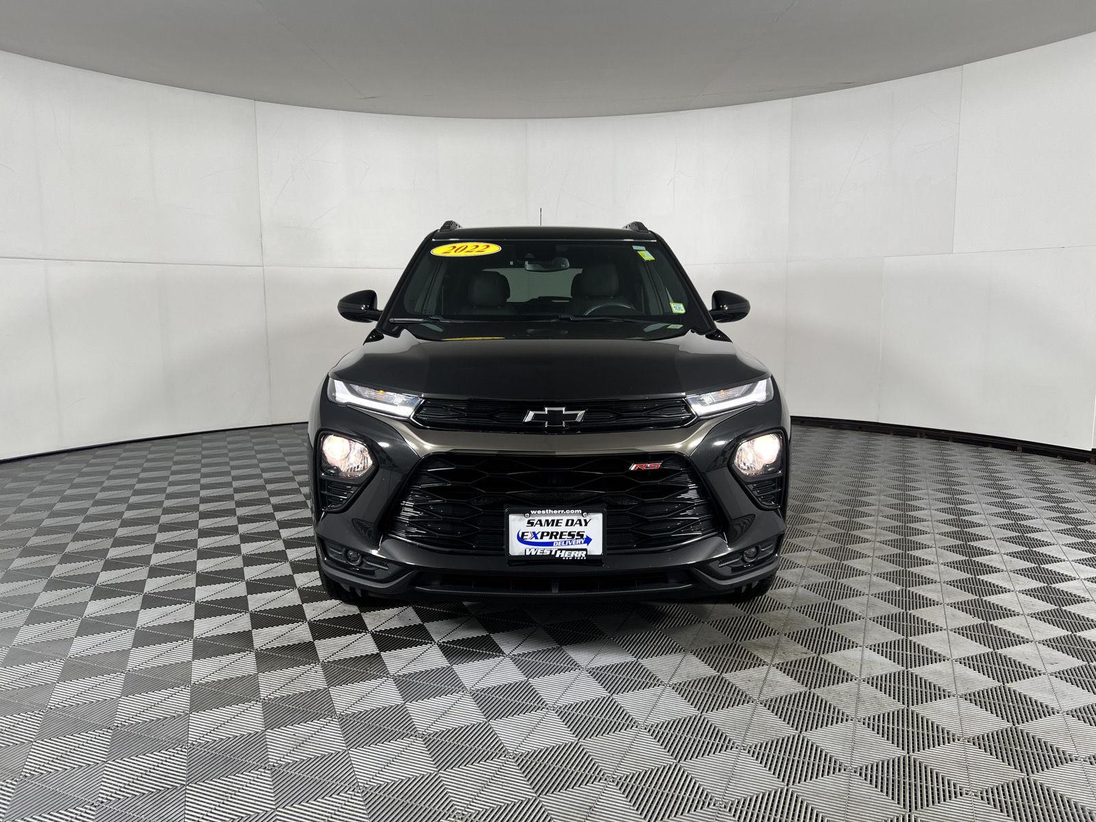 Used 2022 Mosaic Black Metallic Chevrolet RS image 26