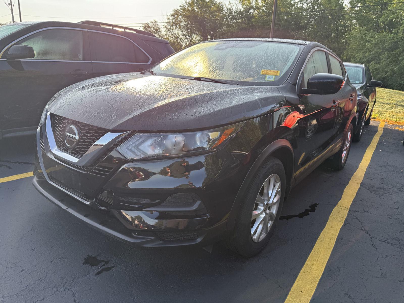 Used 2021 Magnetic Black Pearl Nissan S image 2
