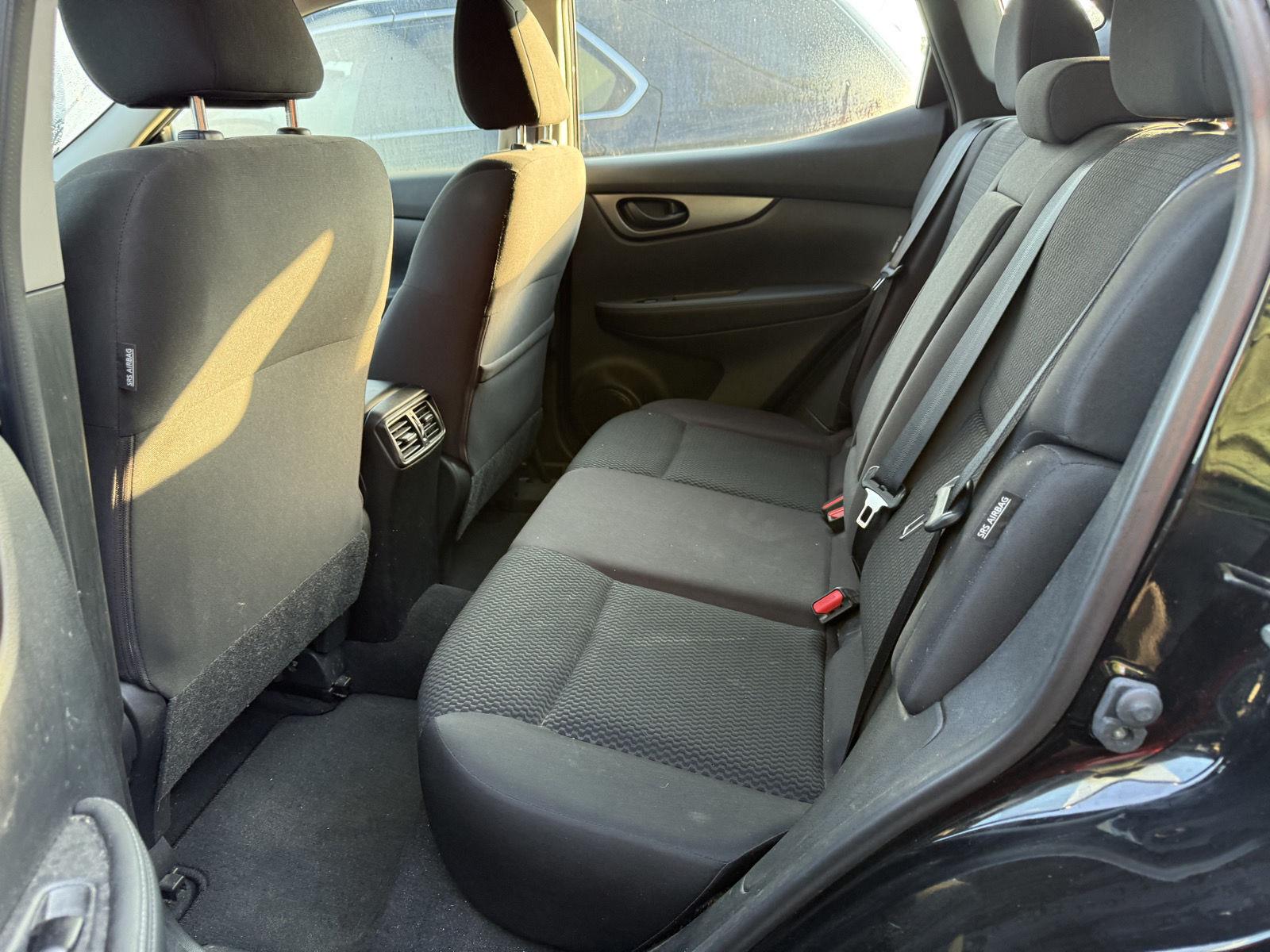 Used 2021 Magnetic Black Pearl Nissan S image 7