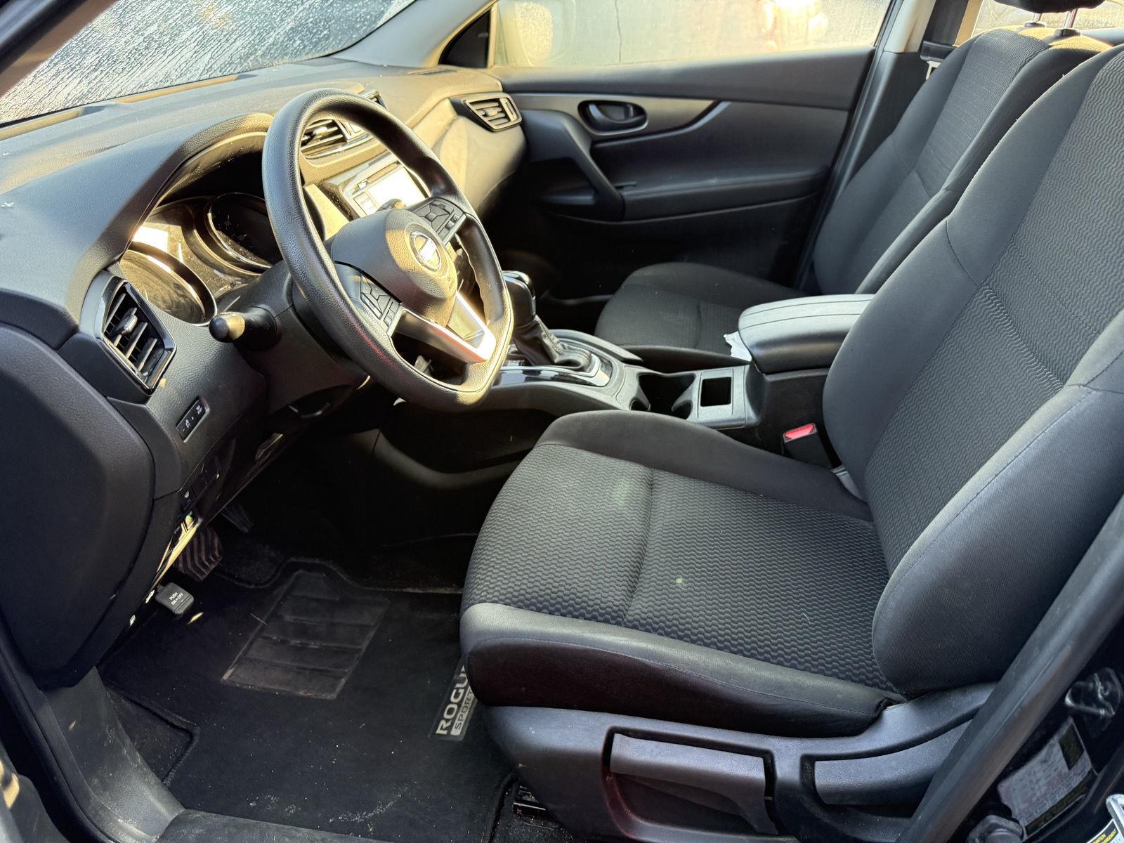 Used 2021 Magnetic Black Pearl Nissan S image 8