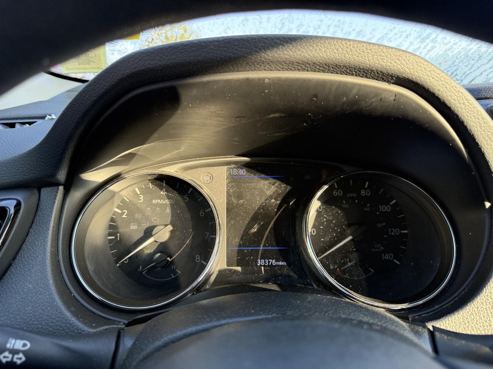 Used 2021 Magnetic Black Pearl Nissan S image 9