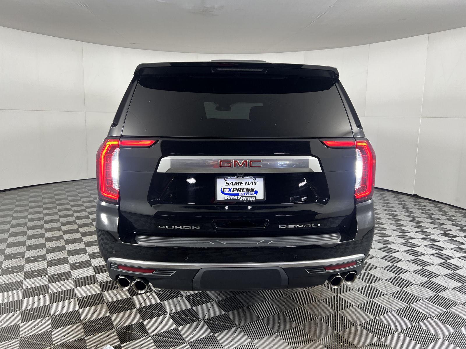 Used 2023 Onyx Black GMC Denali image 5