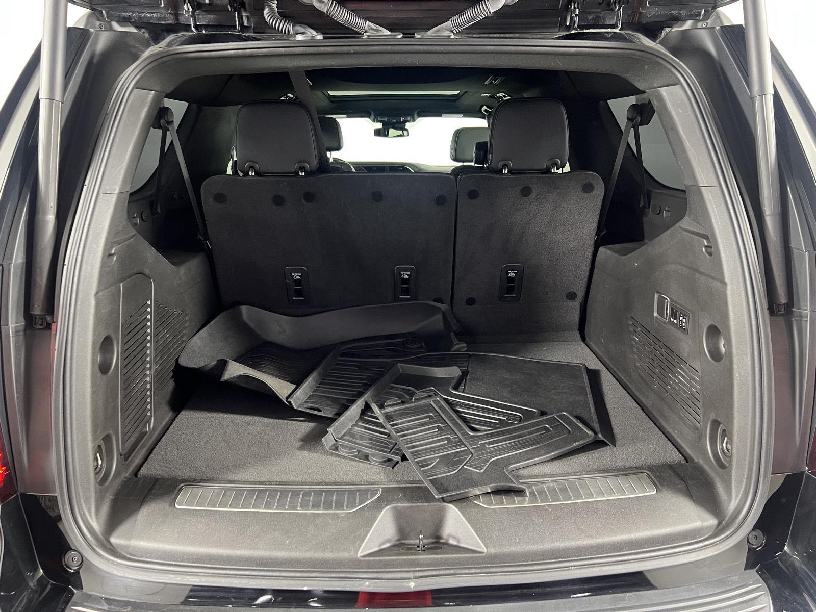 Used 2023 Onyx Black GMC Denali image 6