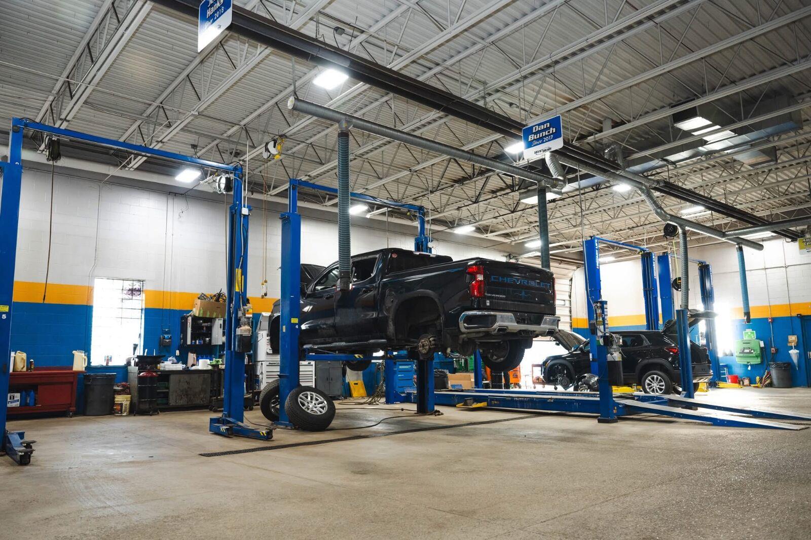 Used 2023 Dark Ash Metallic Chevrolet RST image 18
