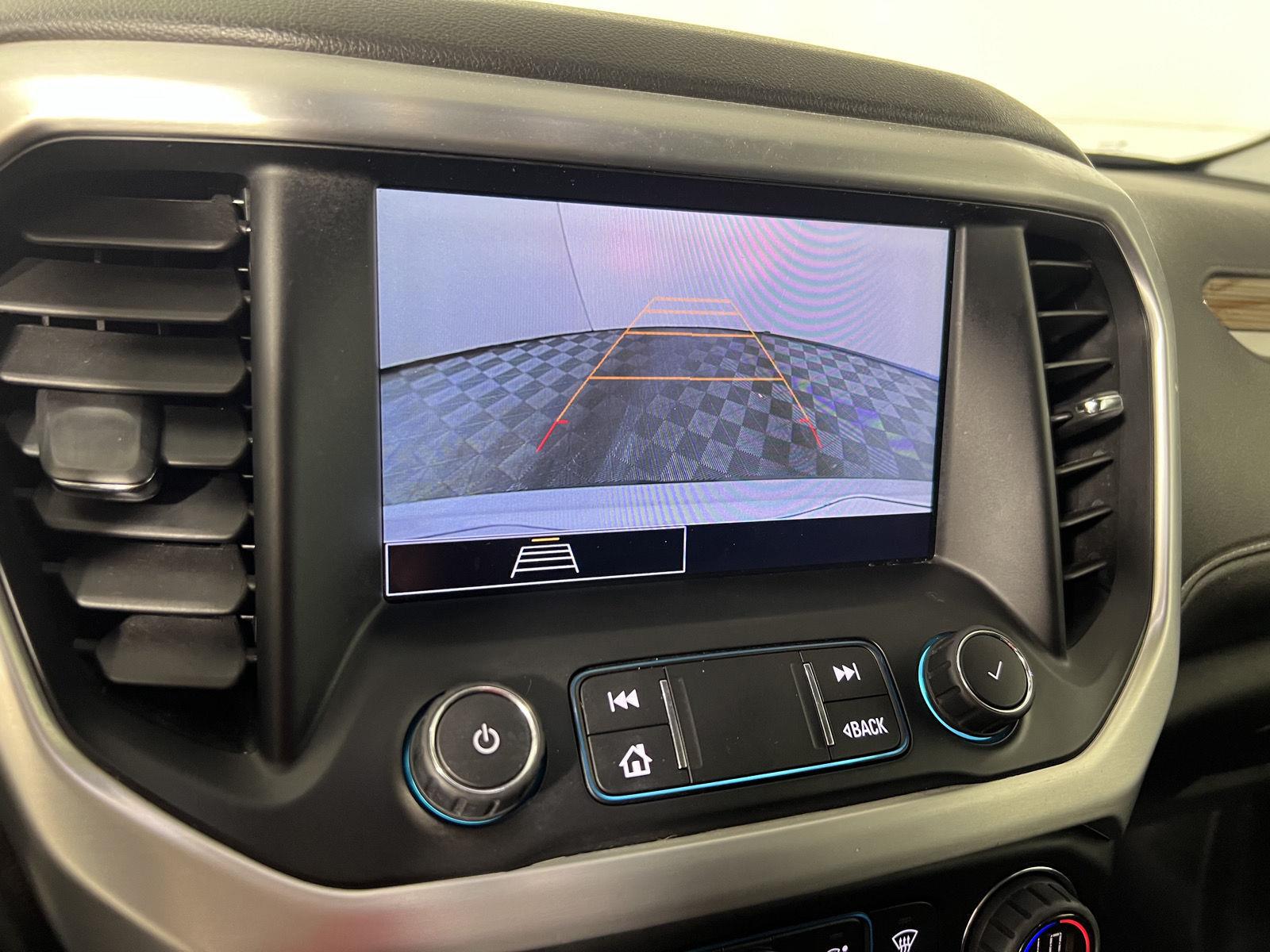 Used 2020 Summit White GMC SLE image 18