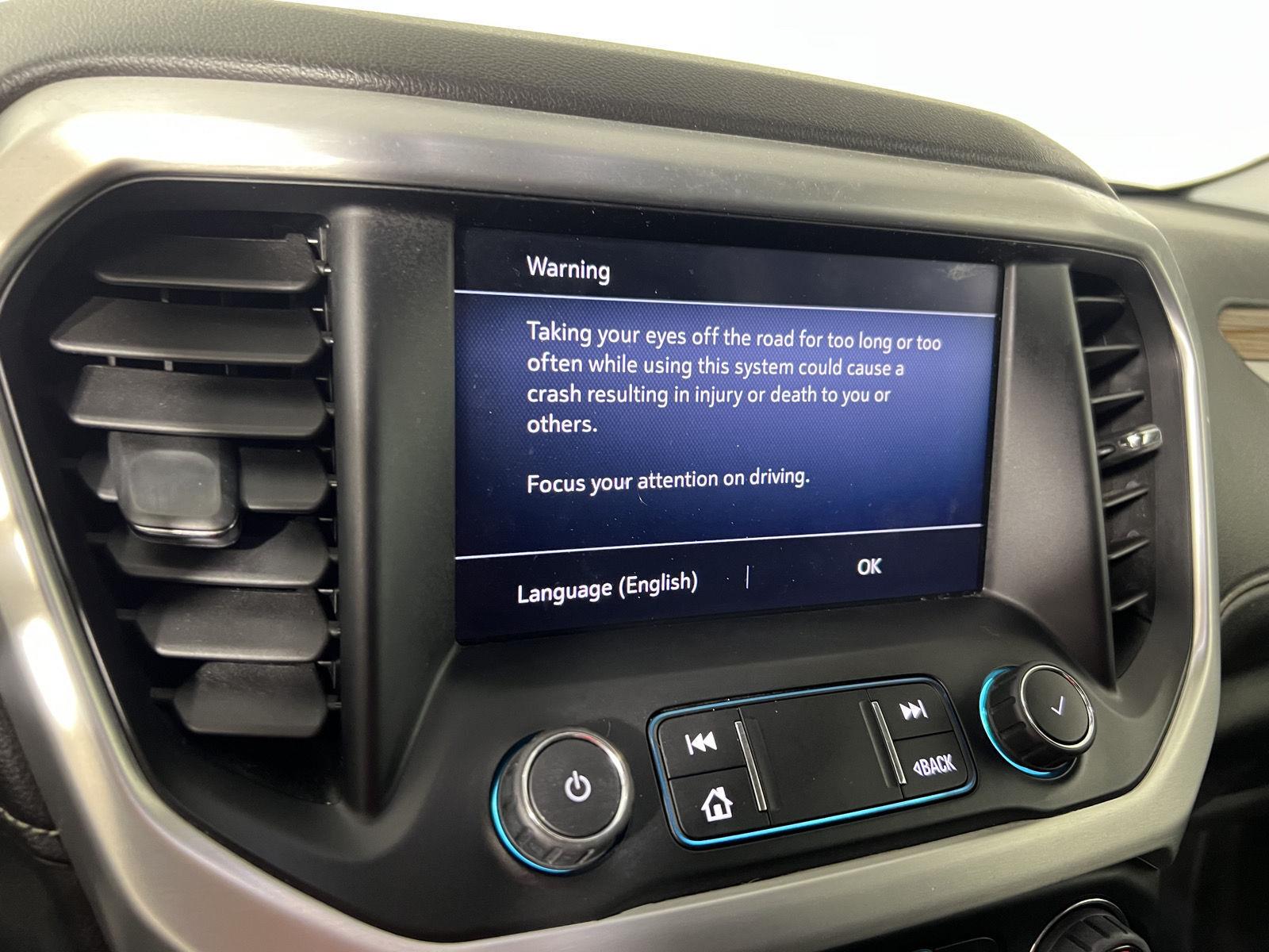 Used 2020 Summit White GMC SLE image 19