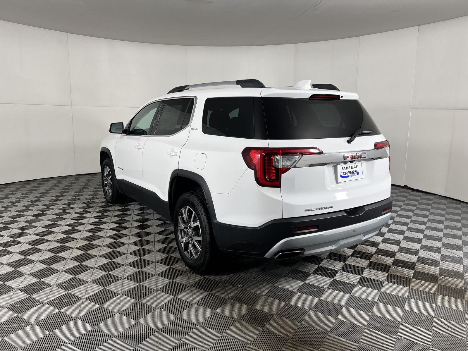 Used 2020 Summit White GMC SLE image 24