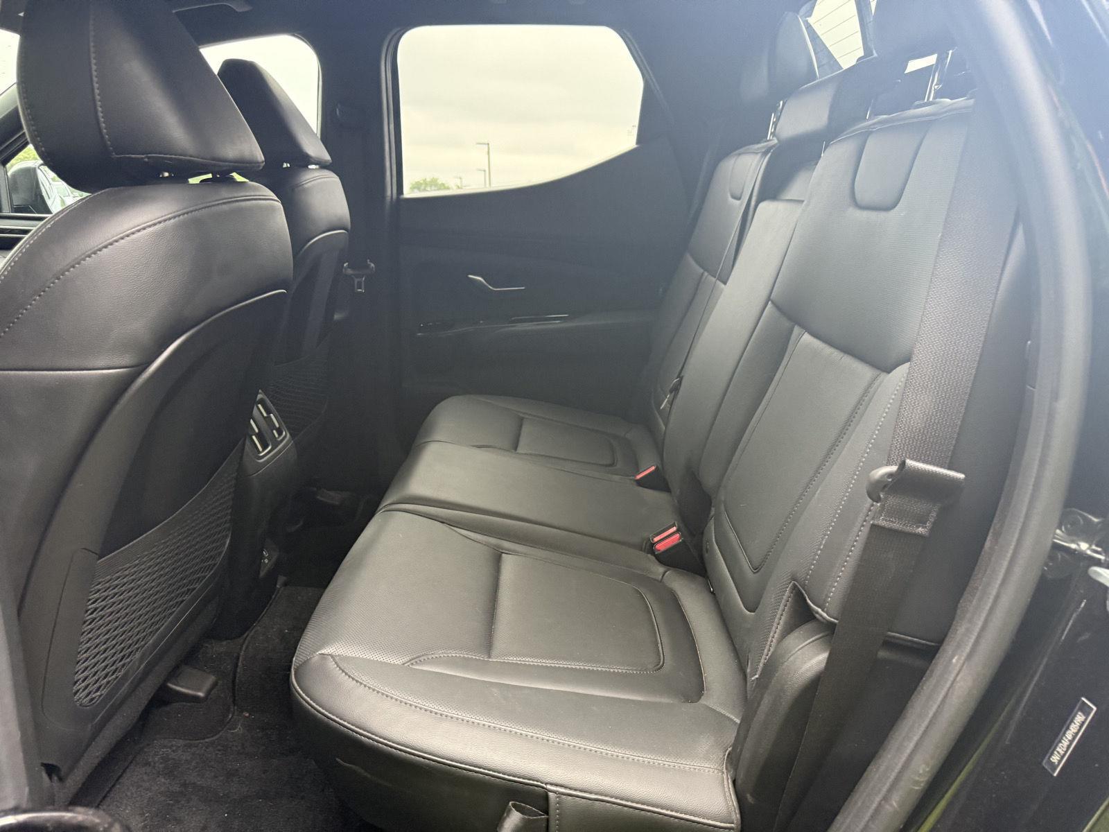 Used 2023 Phantom Black Hyundai Limited image 8